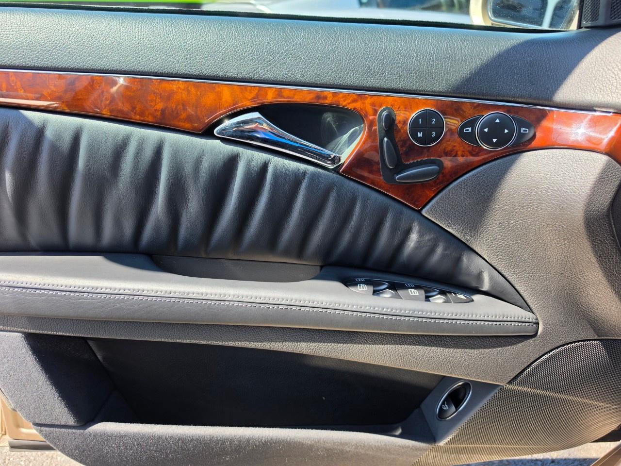 2003 Mercedes-Benz E-Class E320 Sedan Photo