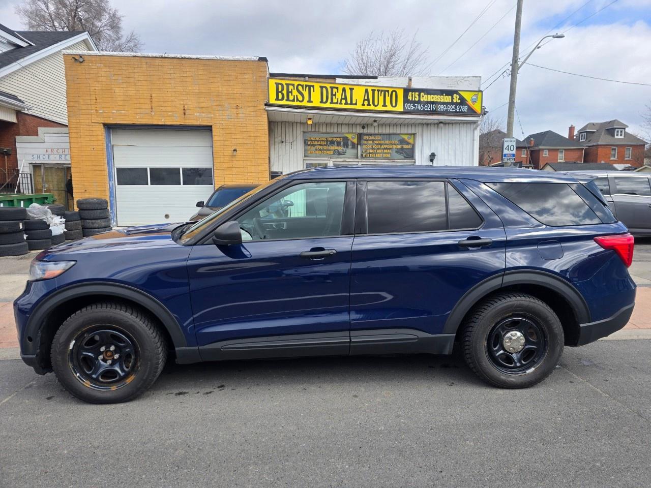 2020 Ford Explorer  Photo
