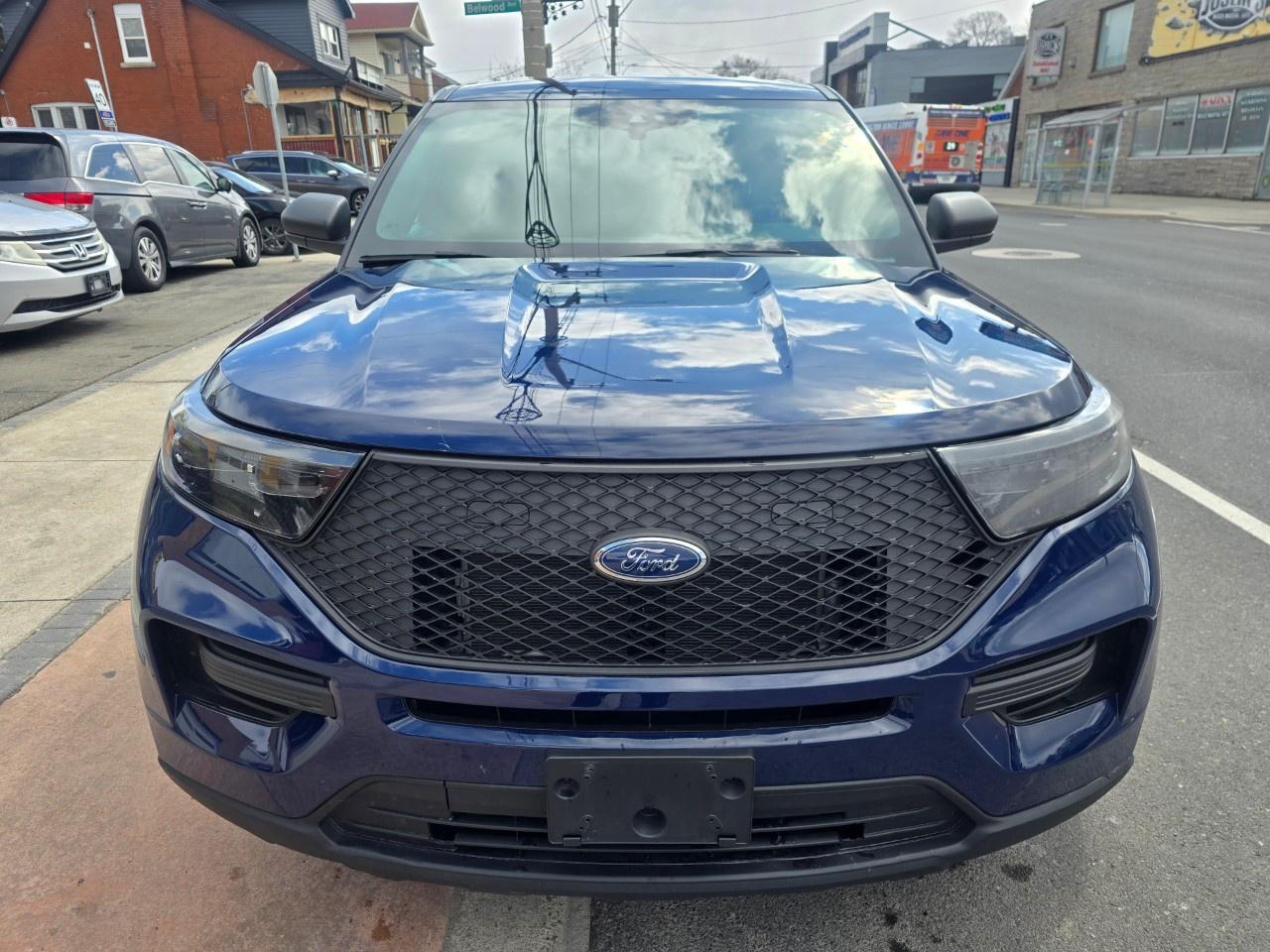 2020 Ford Explorer  Photo