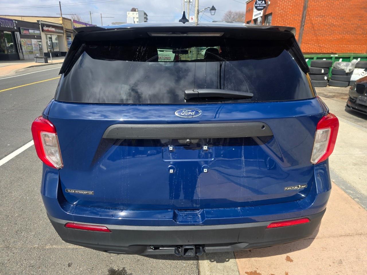 2020 Ford Explorer  Photo