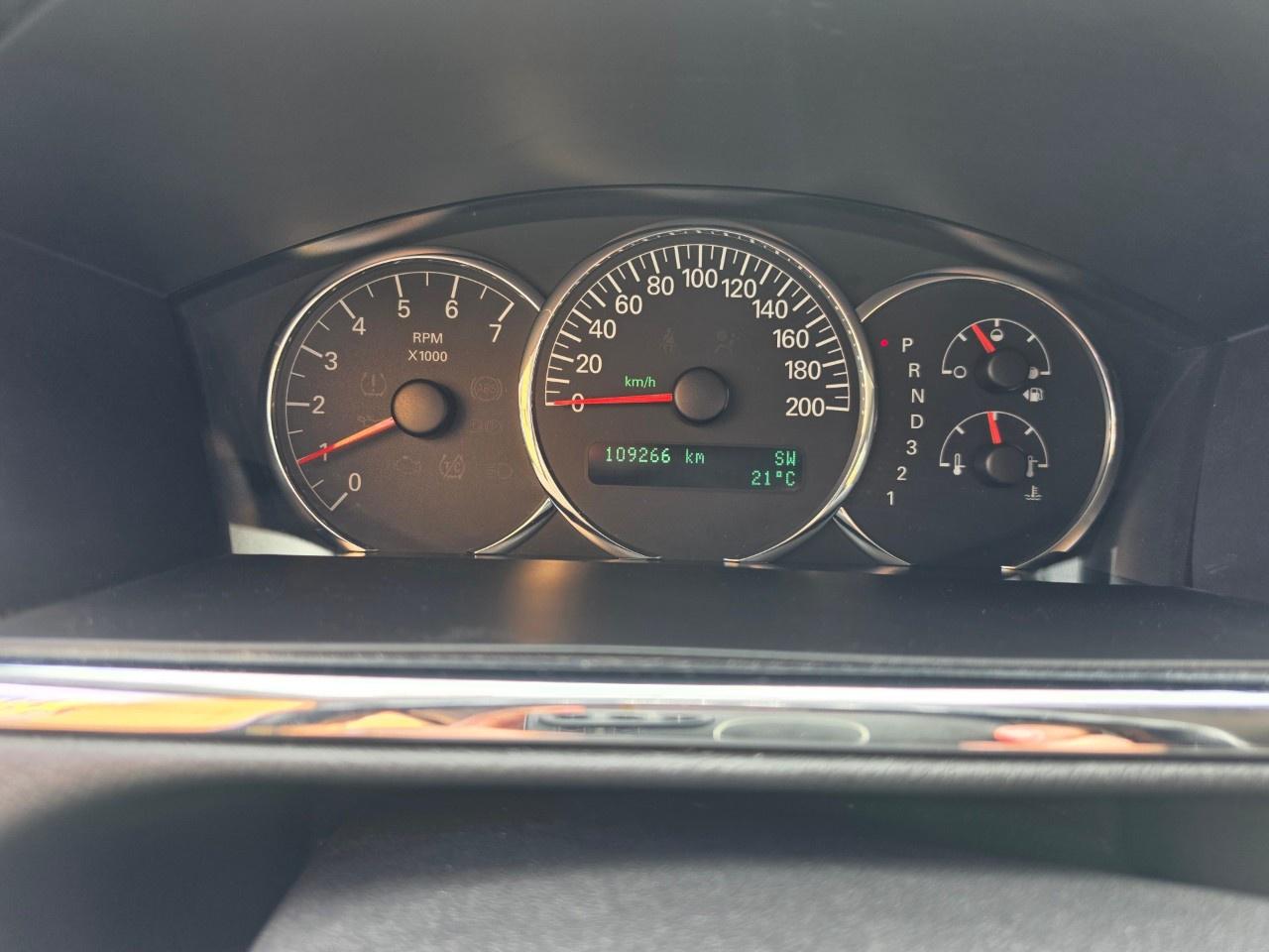 2009 Buick Allure 4dr Sdn CXL Photo