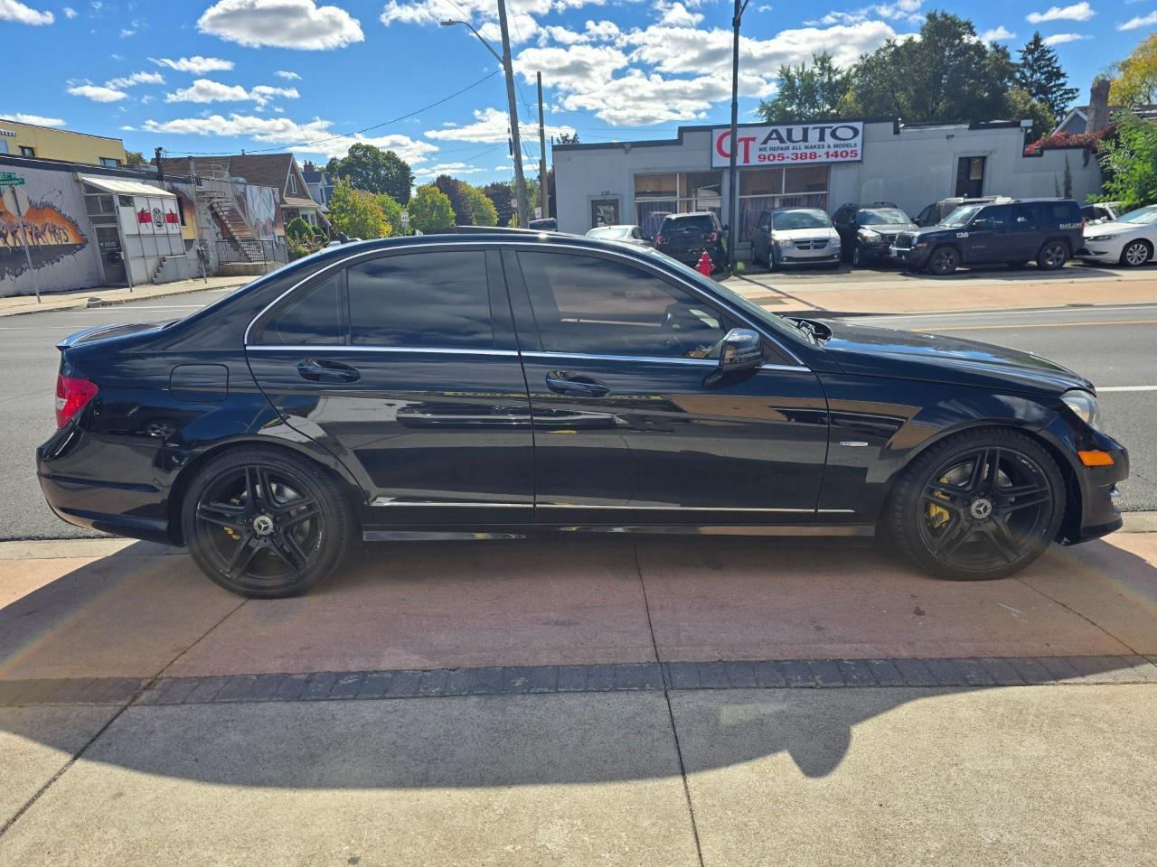 2012 Mercedes-Benz C-Class C 350 4MATIC Sedan Photo
