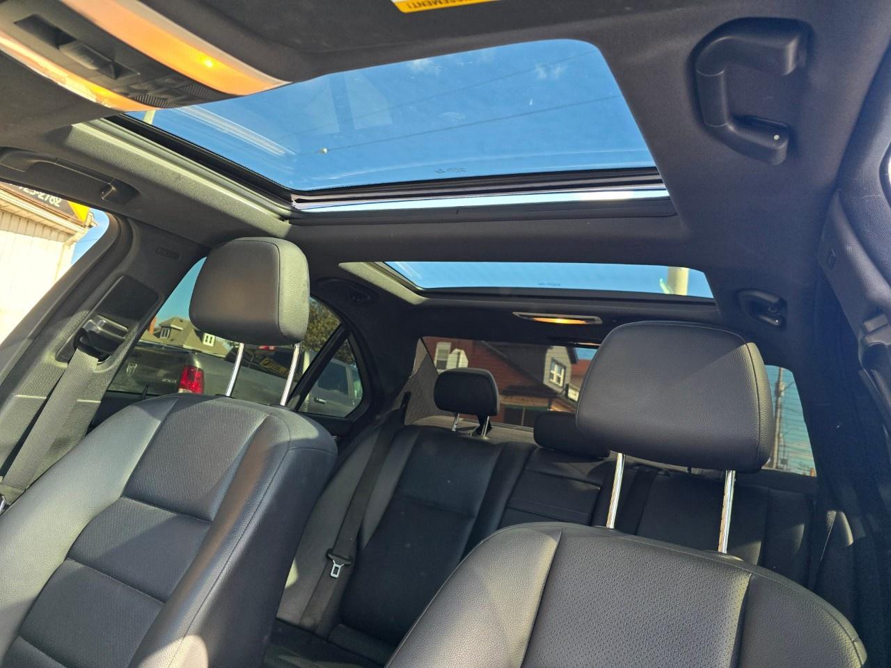 2012 Mercedes-Benz C-Class C 350 4MATIC Sedan Photo