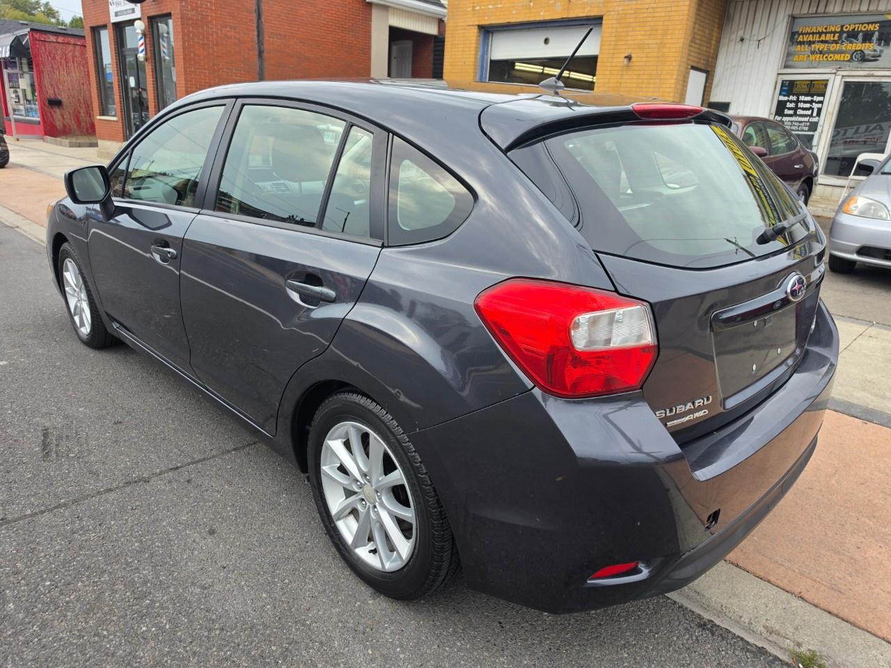 2013 Subaru Impreza 5dr HB CVT 2.0i w/Touring Pkg Photo4