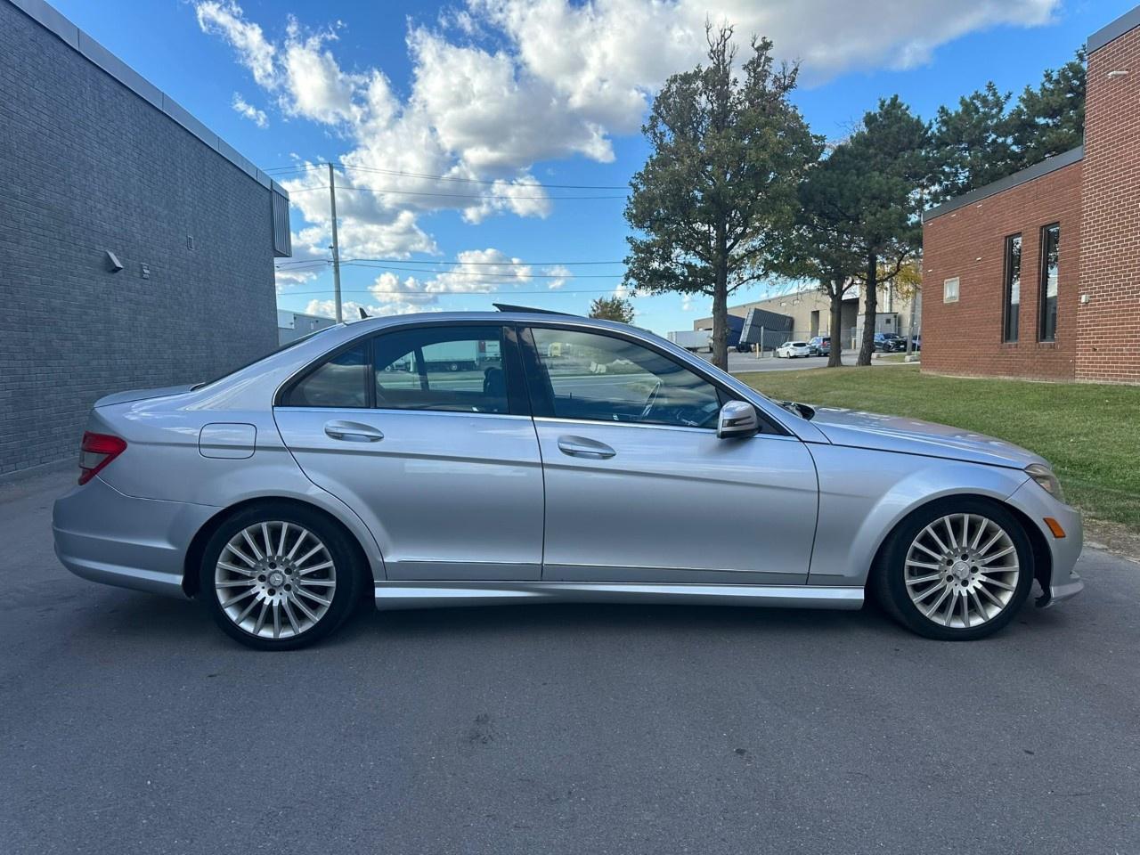 2011 Mercedes-Benz C-Class c 250 4matic Photo