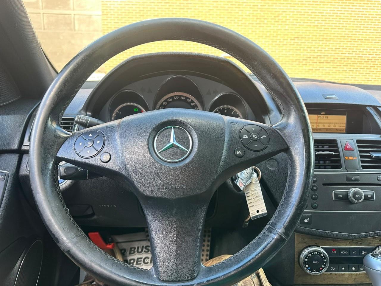 2011 Mercedes-Benz C-Class c 250 4matic Photo