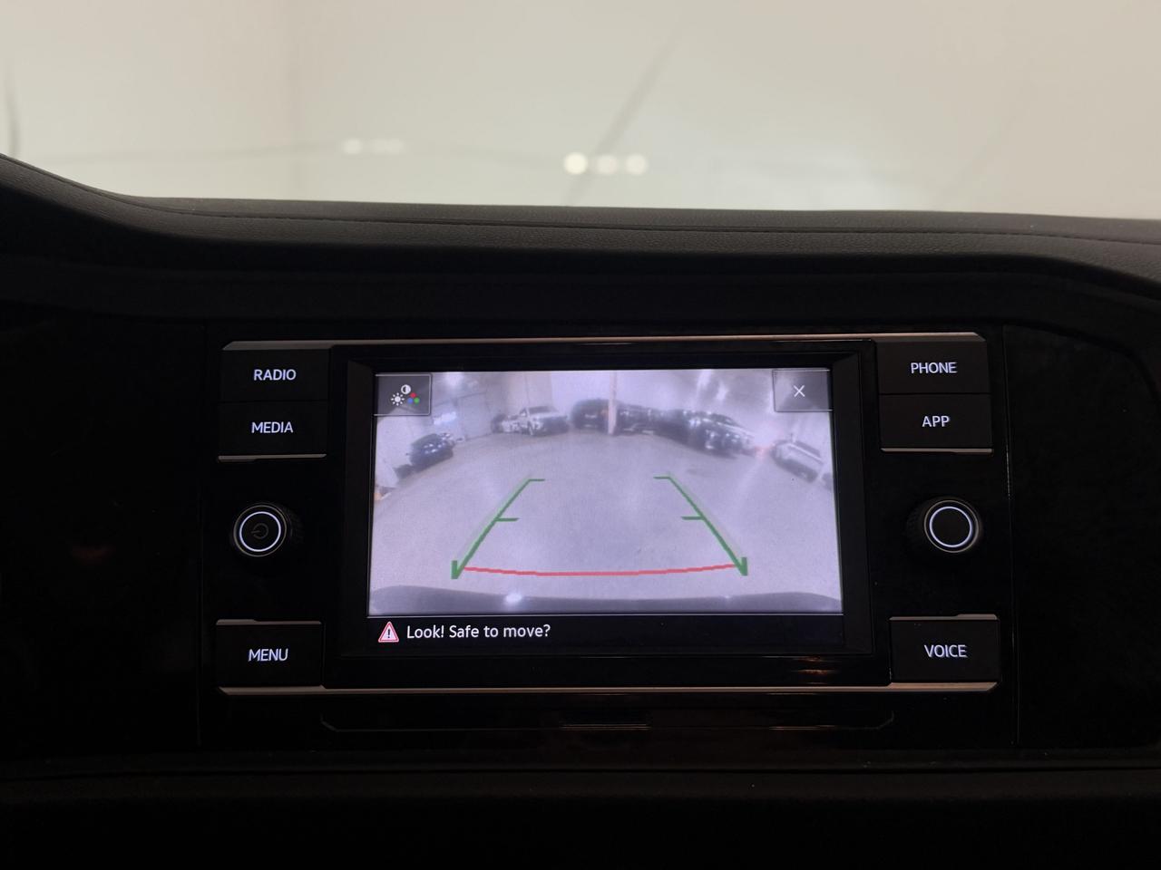 2022 Volkswagen Jetta Trendline Photo