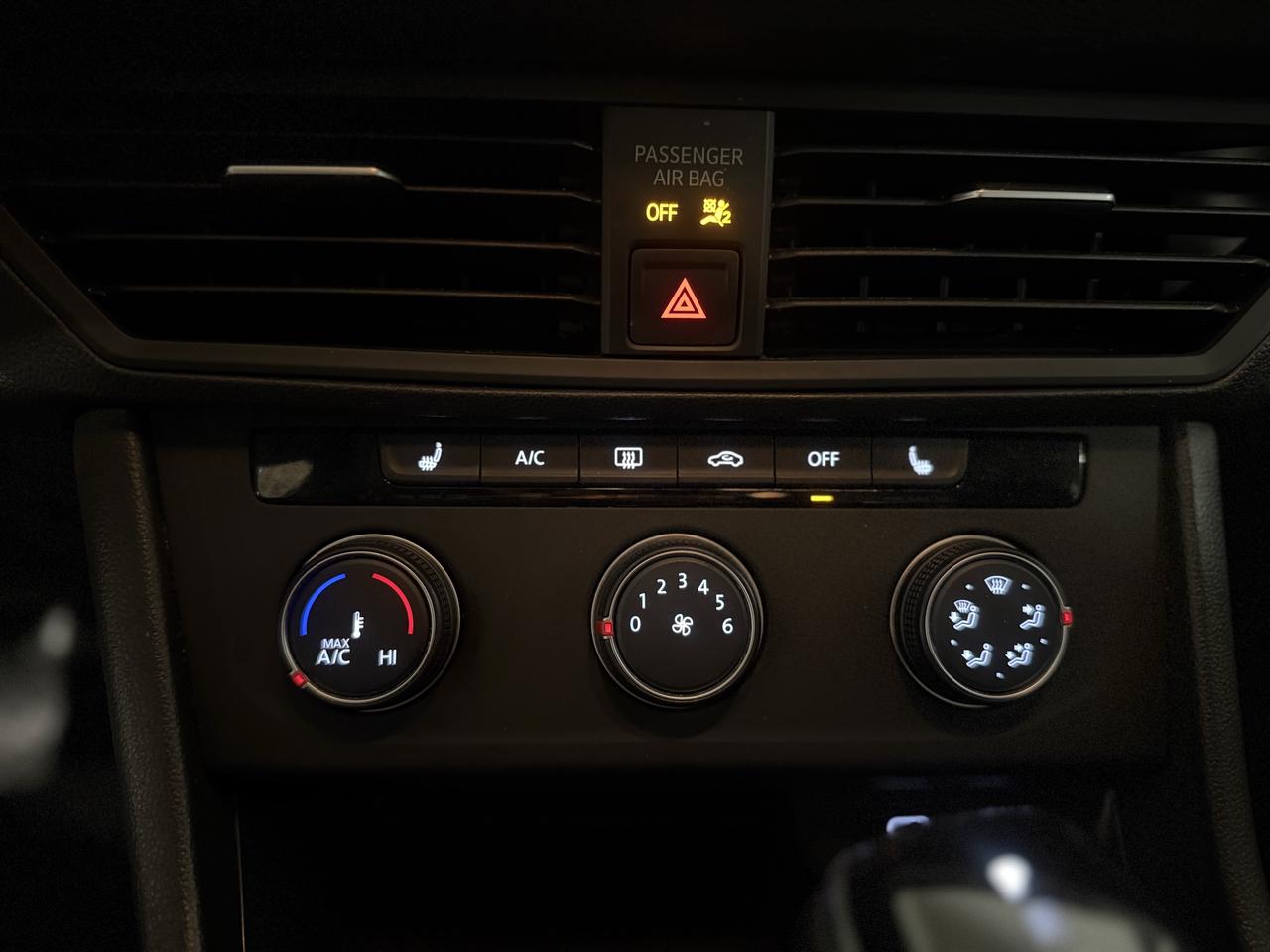 2022 Volkswagen Jetta Trendline Photo