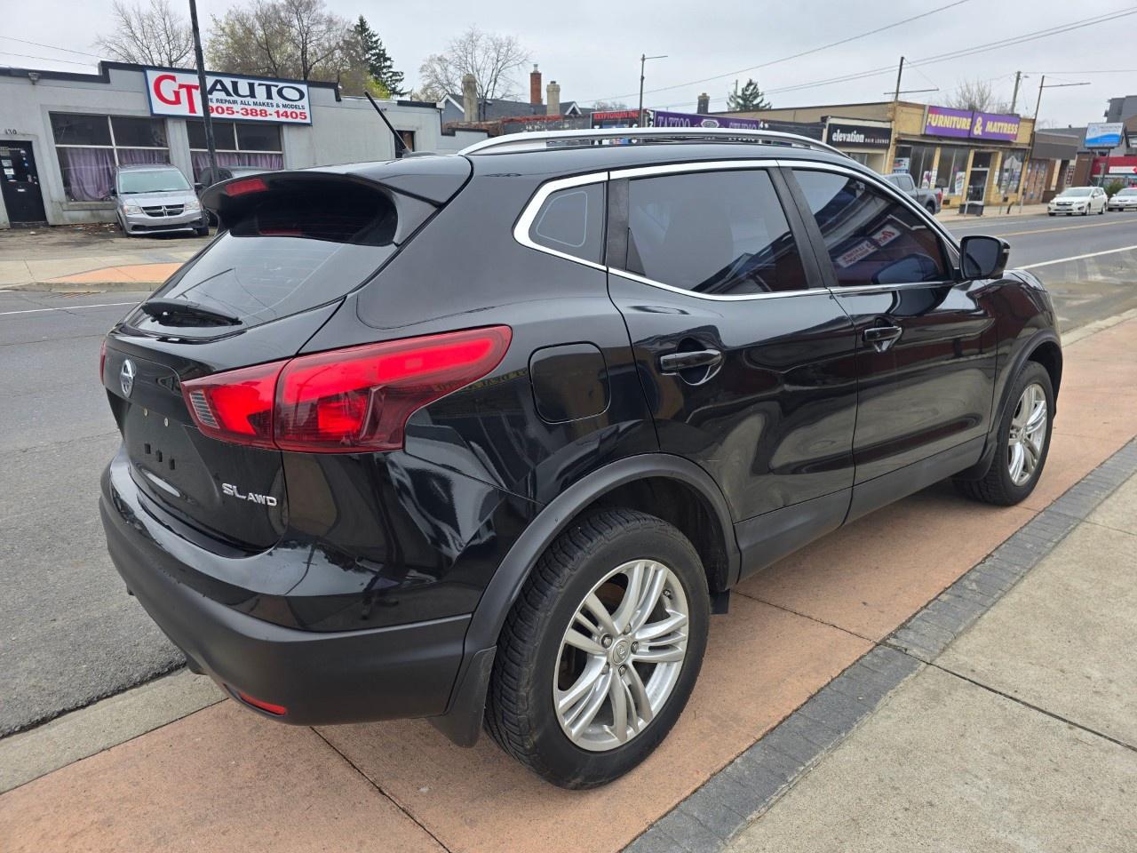 2017 Nissan Qashqai AWD 4DR SL CVT Photo