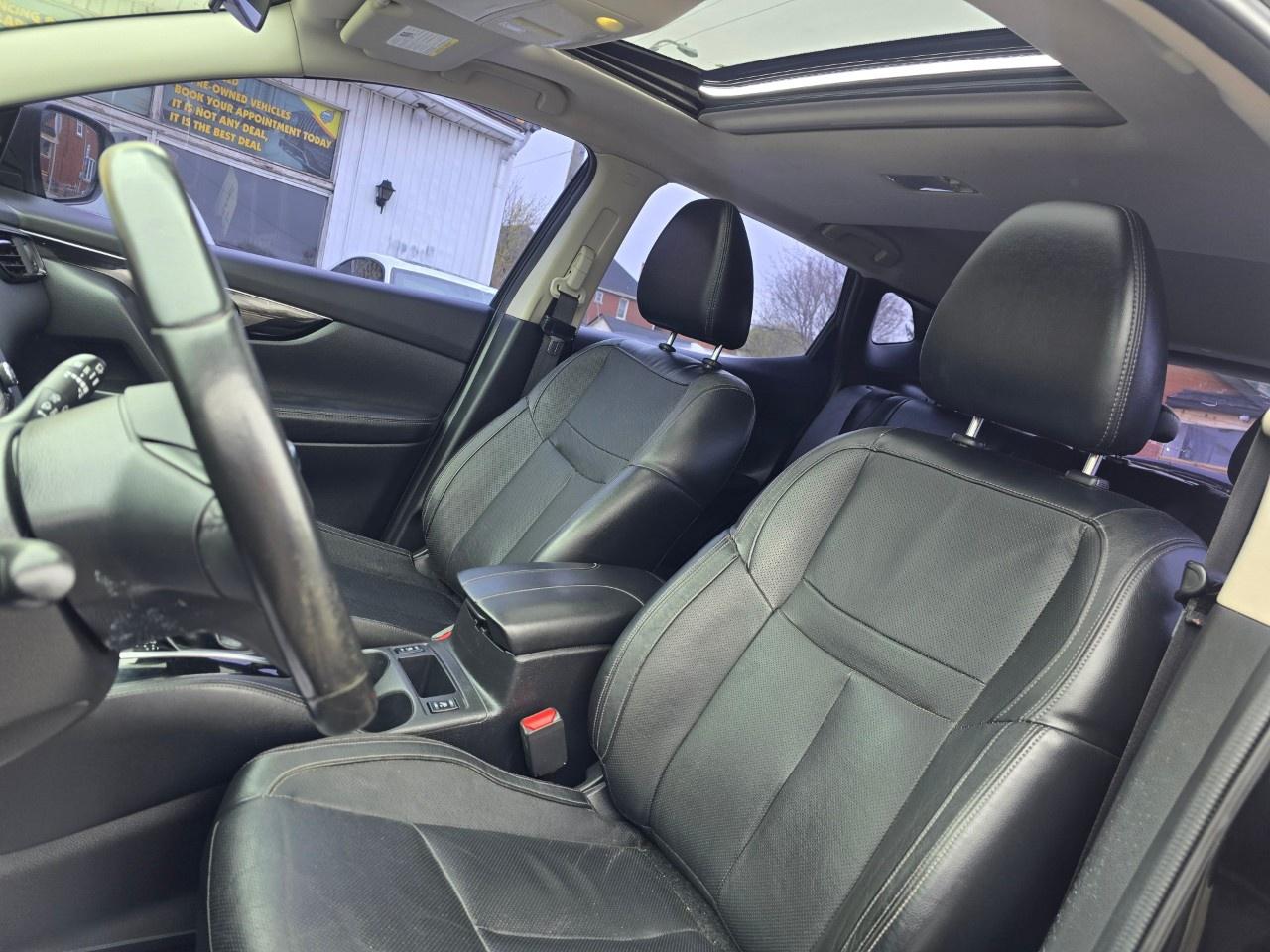 2017 Nissan Qashqai AWD 4DR SL CVT Photo