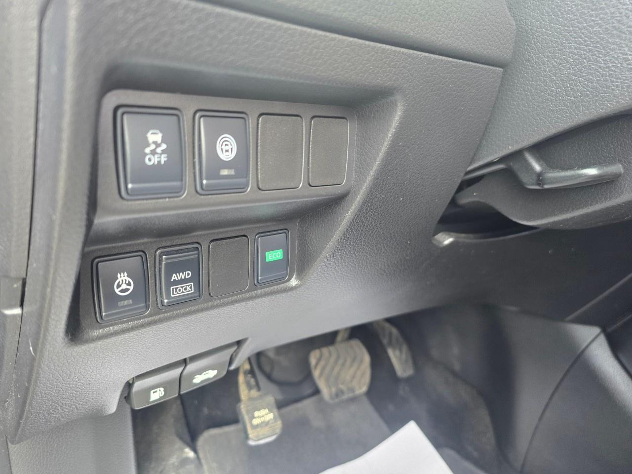2017 Nissan Qashqai AWD 4DR SL CVT Photo