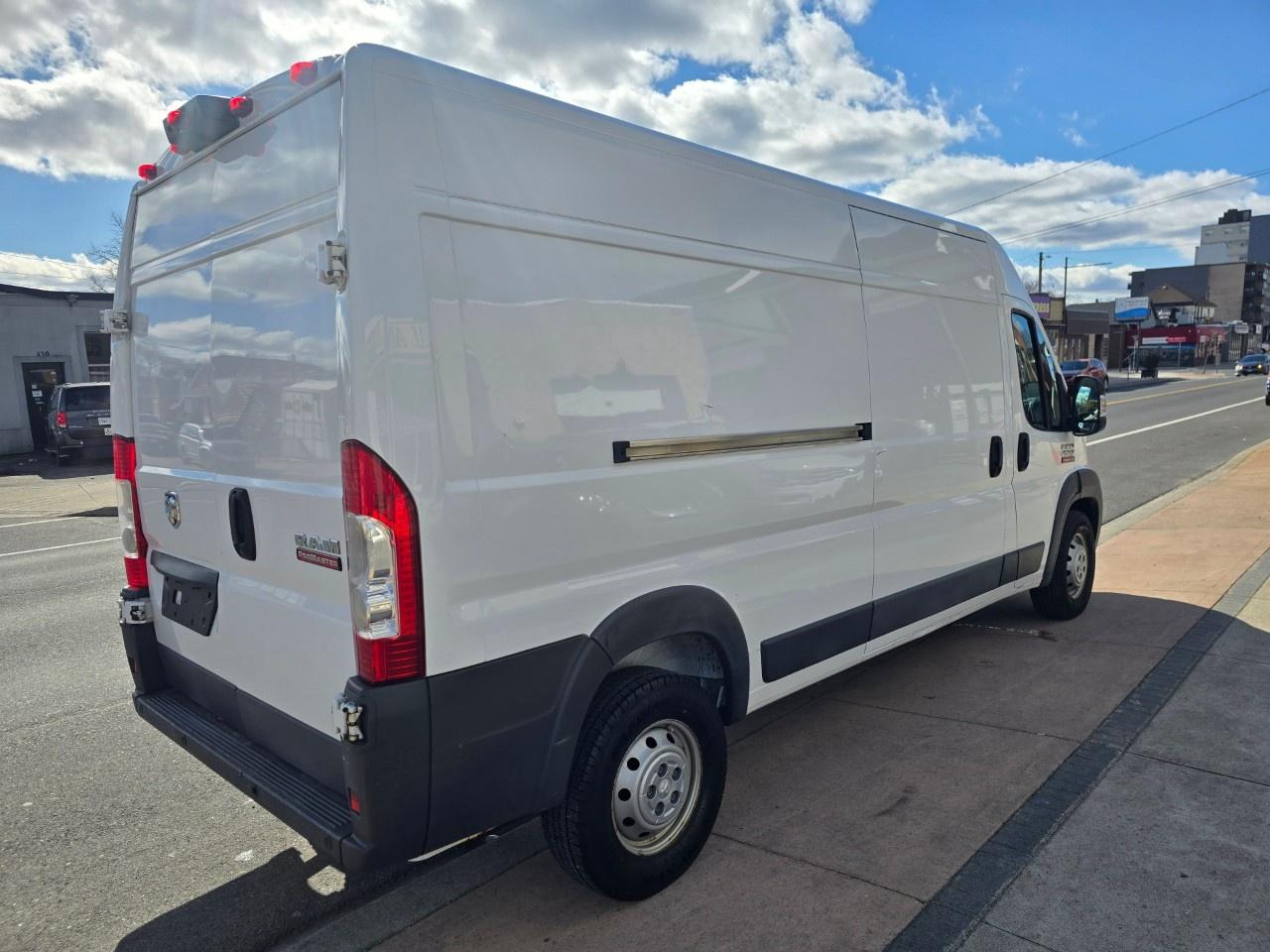2018 RAM ProMaster Cargo Van 2500 High Roof 159" WB Photo