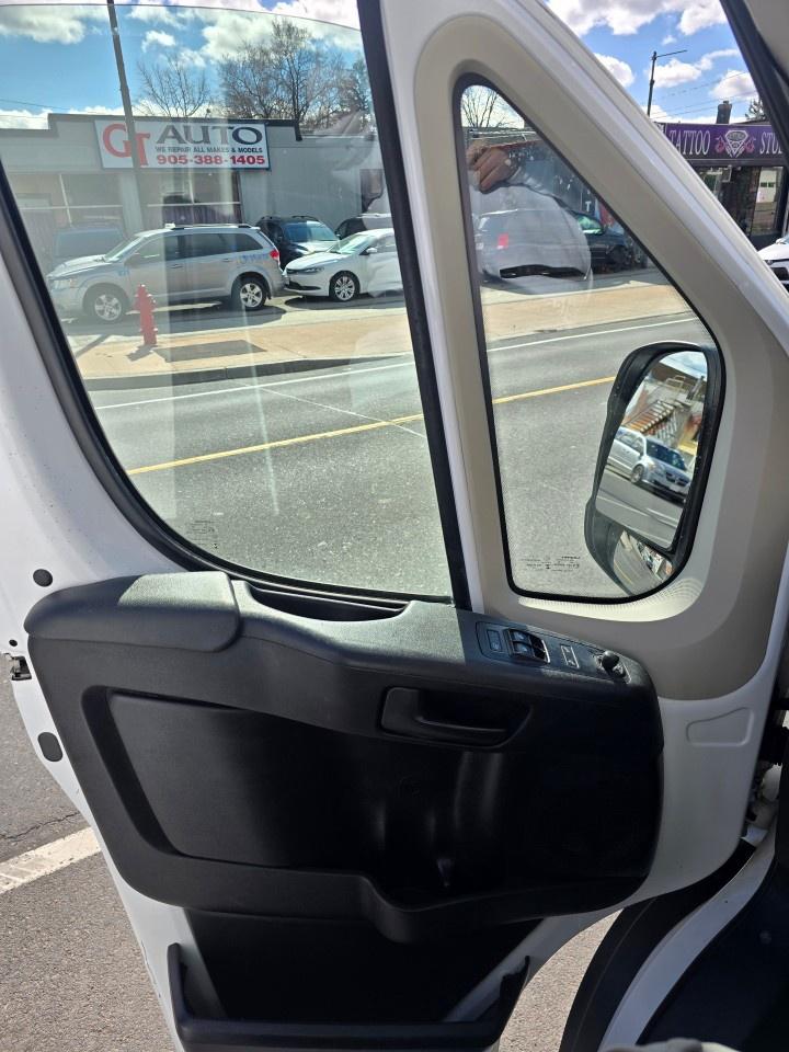 2018 RAM ProMaster Cargo Van 2500 High Roof 159" WB Photo
