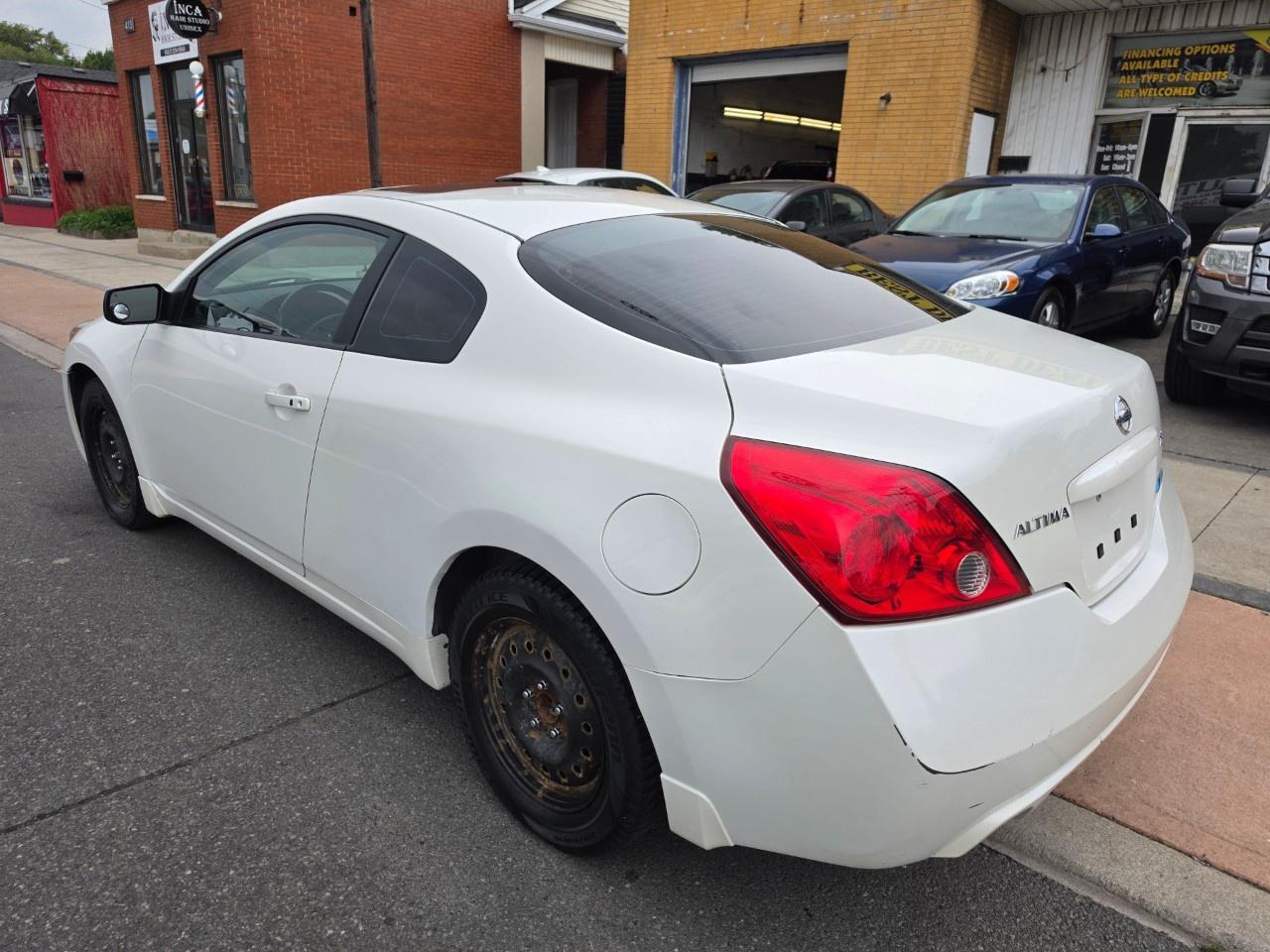2012 Nissan Altima 2dr Cpe I4 CVT 2.5 S Photo4