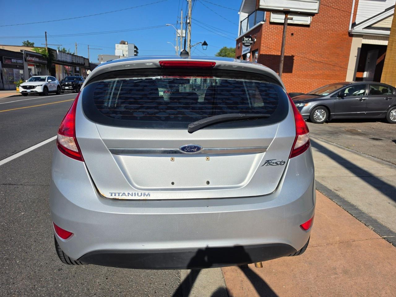 2013 Ford Fiesta 5DR HB TITANIUM Photo