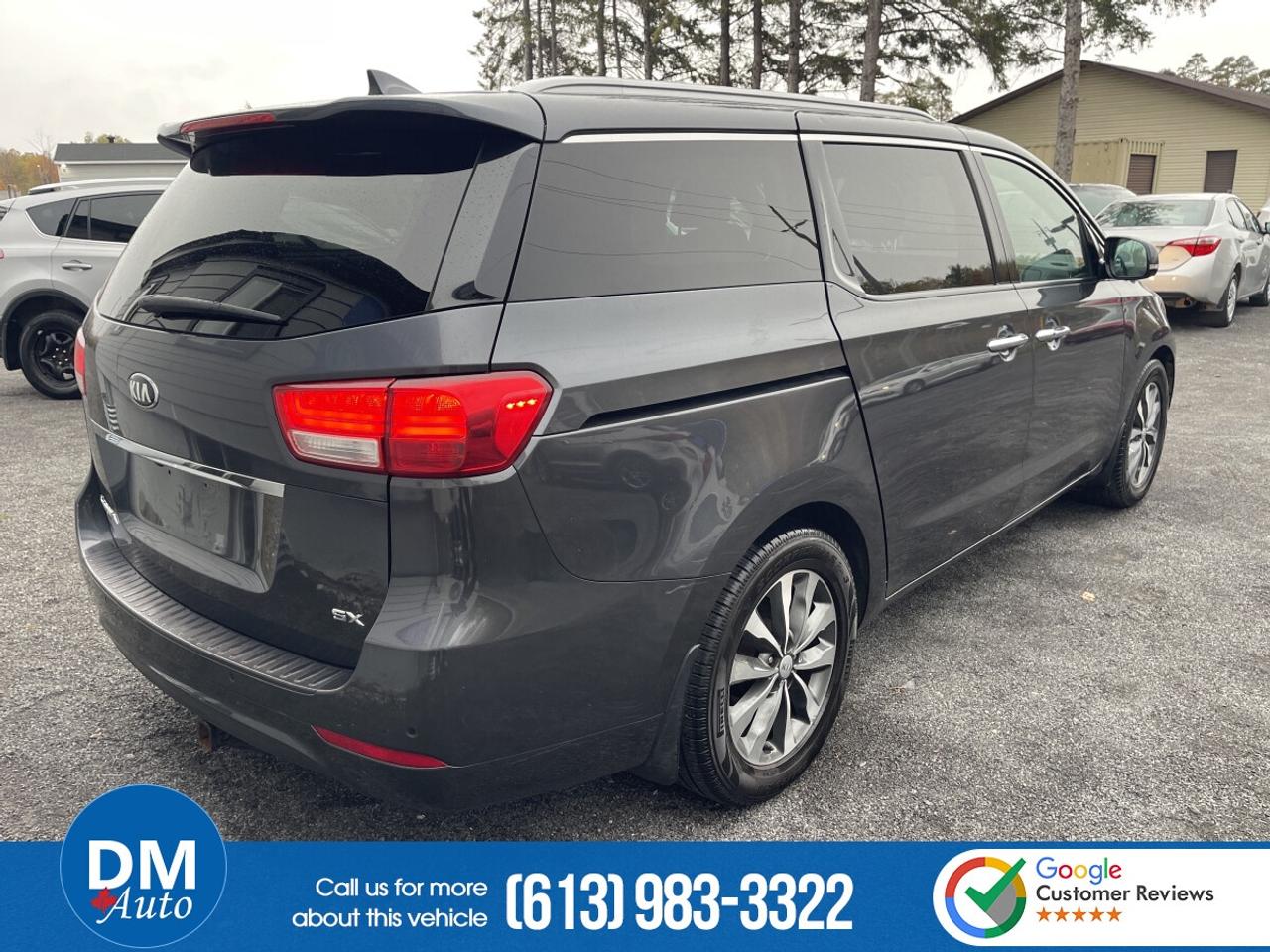 2017 Kia Sedona SX+ Photo