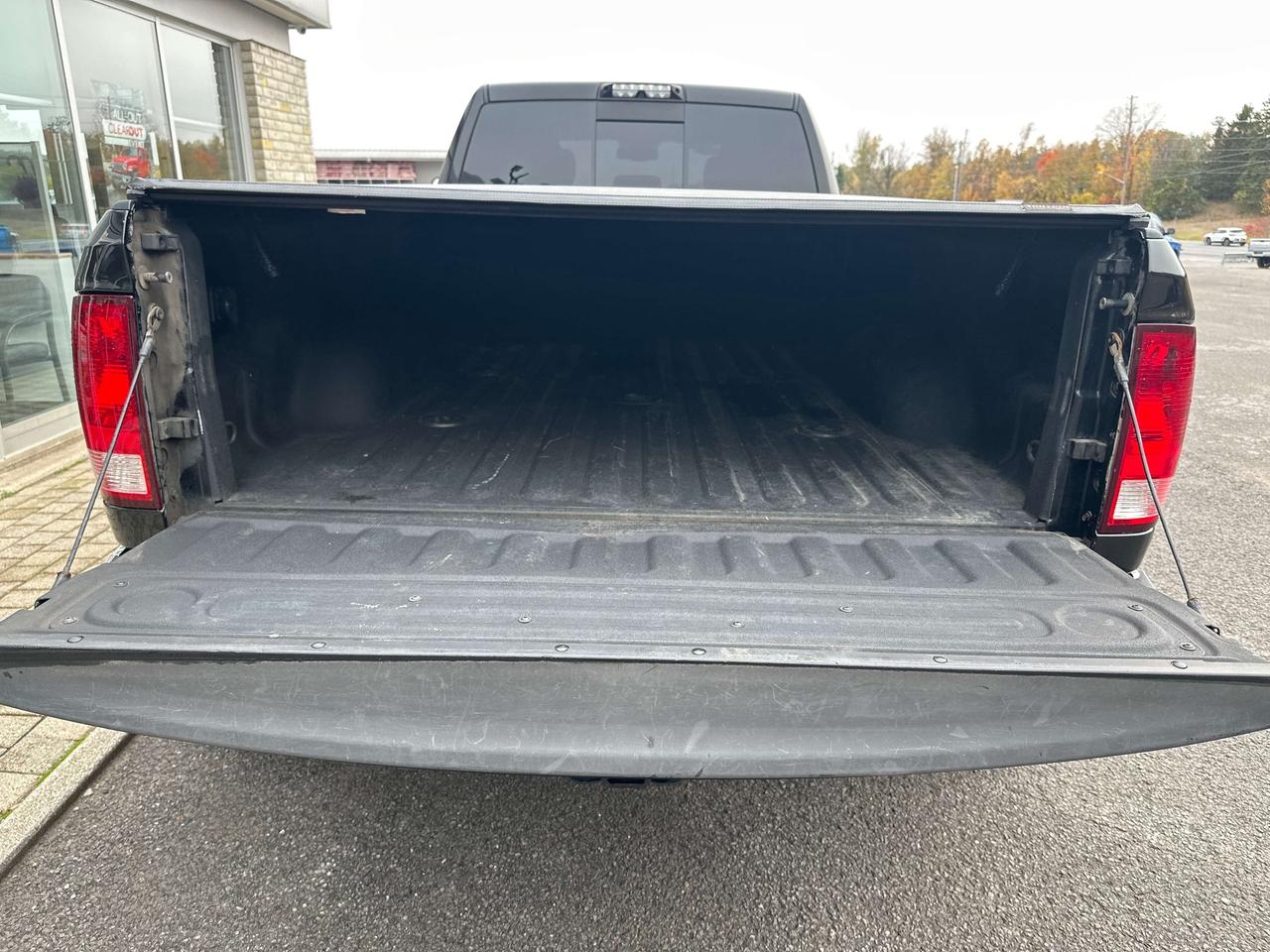 2016 RAM 3500 SLT Photo