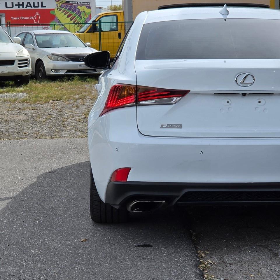 2018 Lexus IS IS 300 AWD Photo