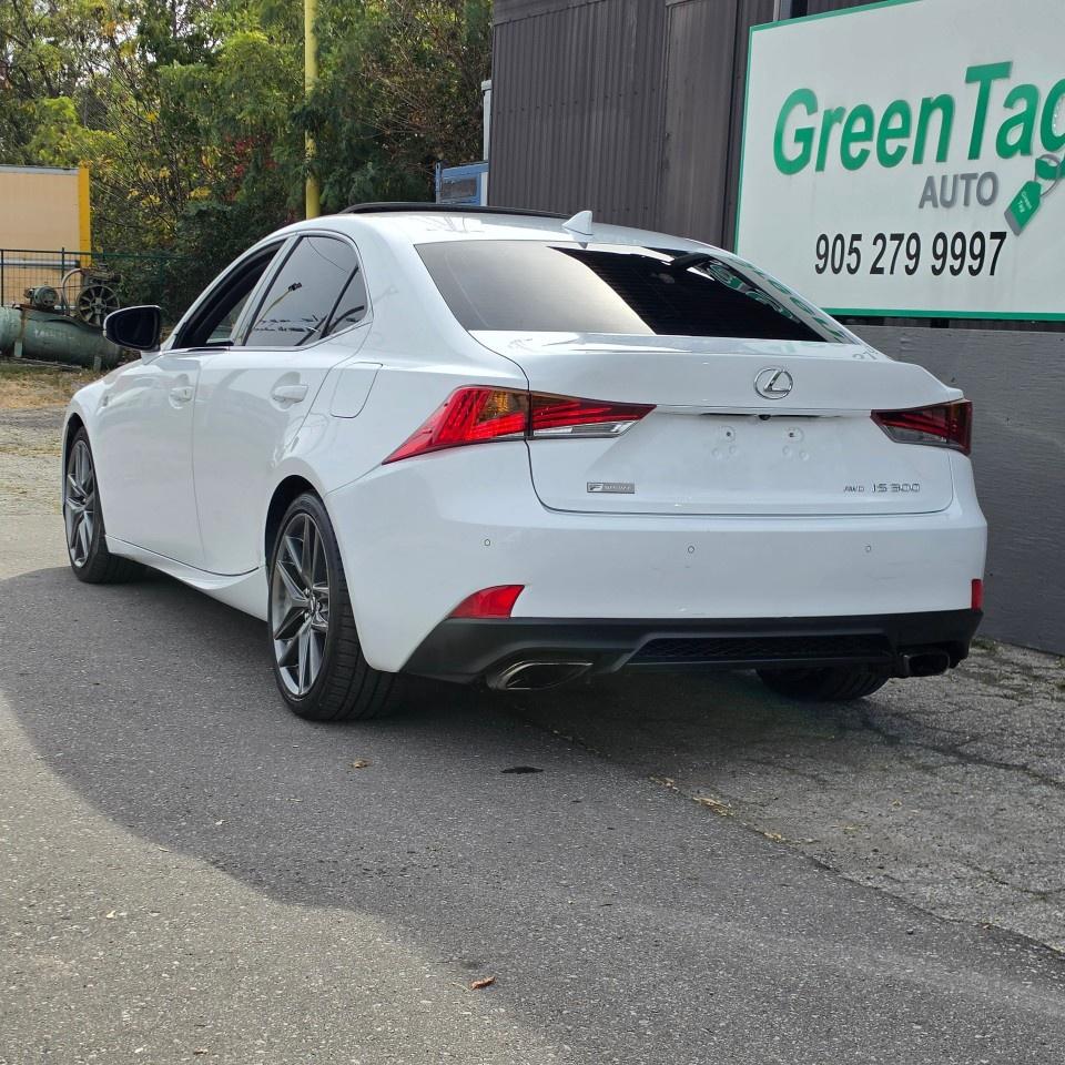 2018 Lexus IS IS 300 AWD Photo