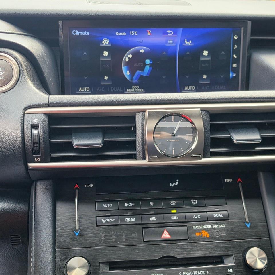 2018 Lexus IS IS 300 AWD Photo