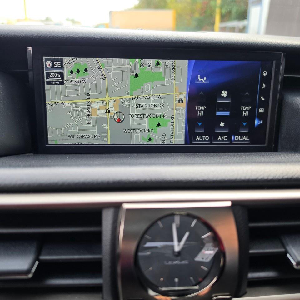 2018 Lexus IS IS 300 AWD Photo