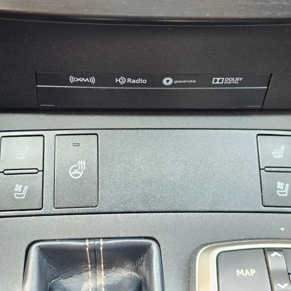 2018 Lexus IS IS 300 AWD Photo