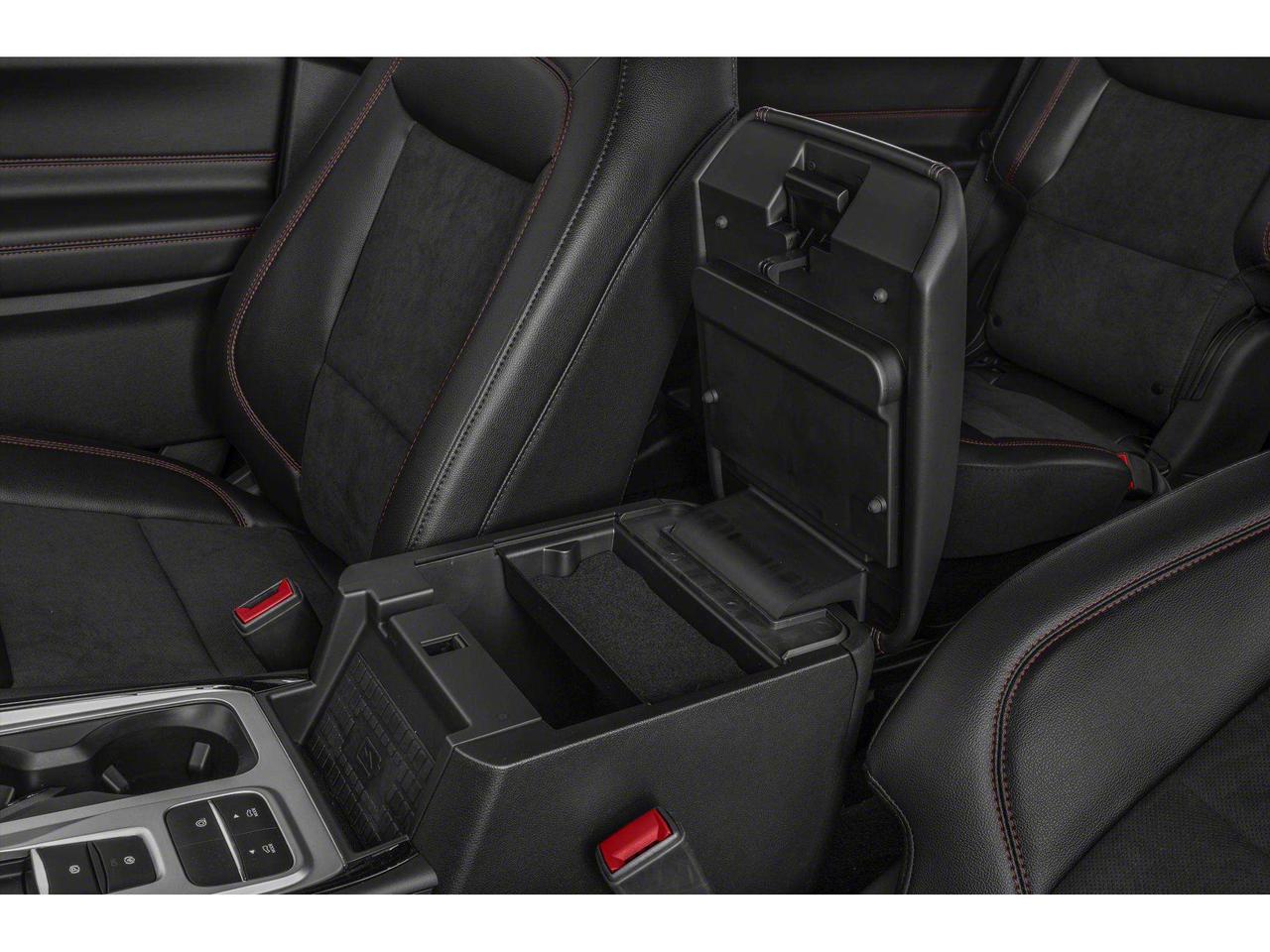 2024 Ford Explorer ST-Line Photo