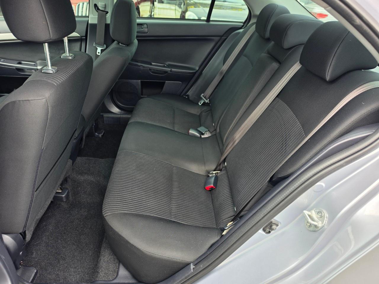 2014 Mitsubishi Lancer  Photo