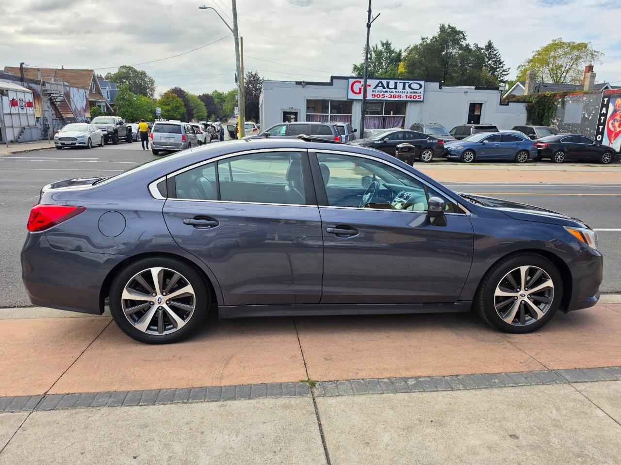 2016 Subaru Legacy 4dr Sdn CVT 3.6R w/Limited & Tech Pkg Photo