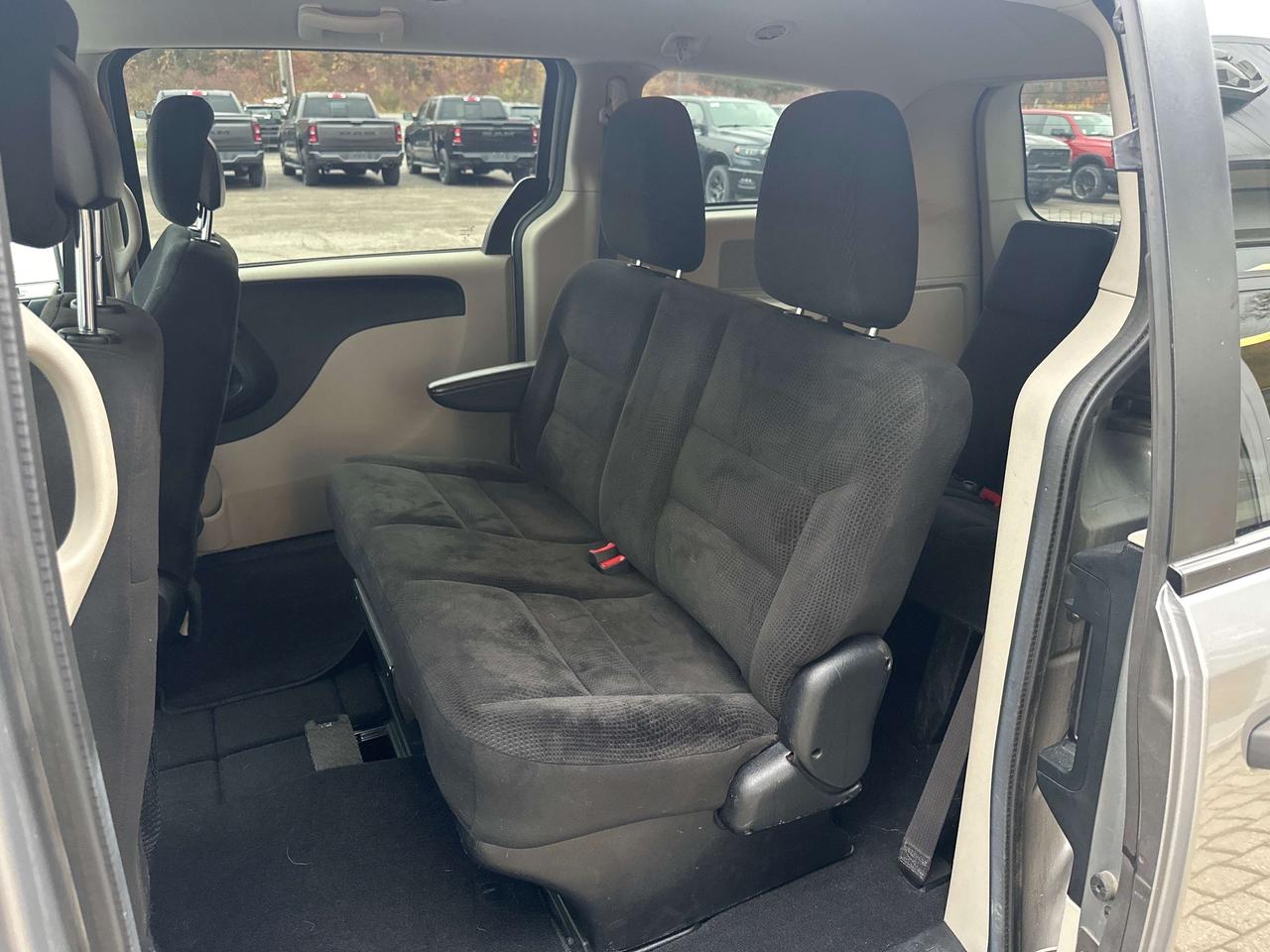 2016 Dodge Grand Caravan CANADA VALUE PACKAGE Photo