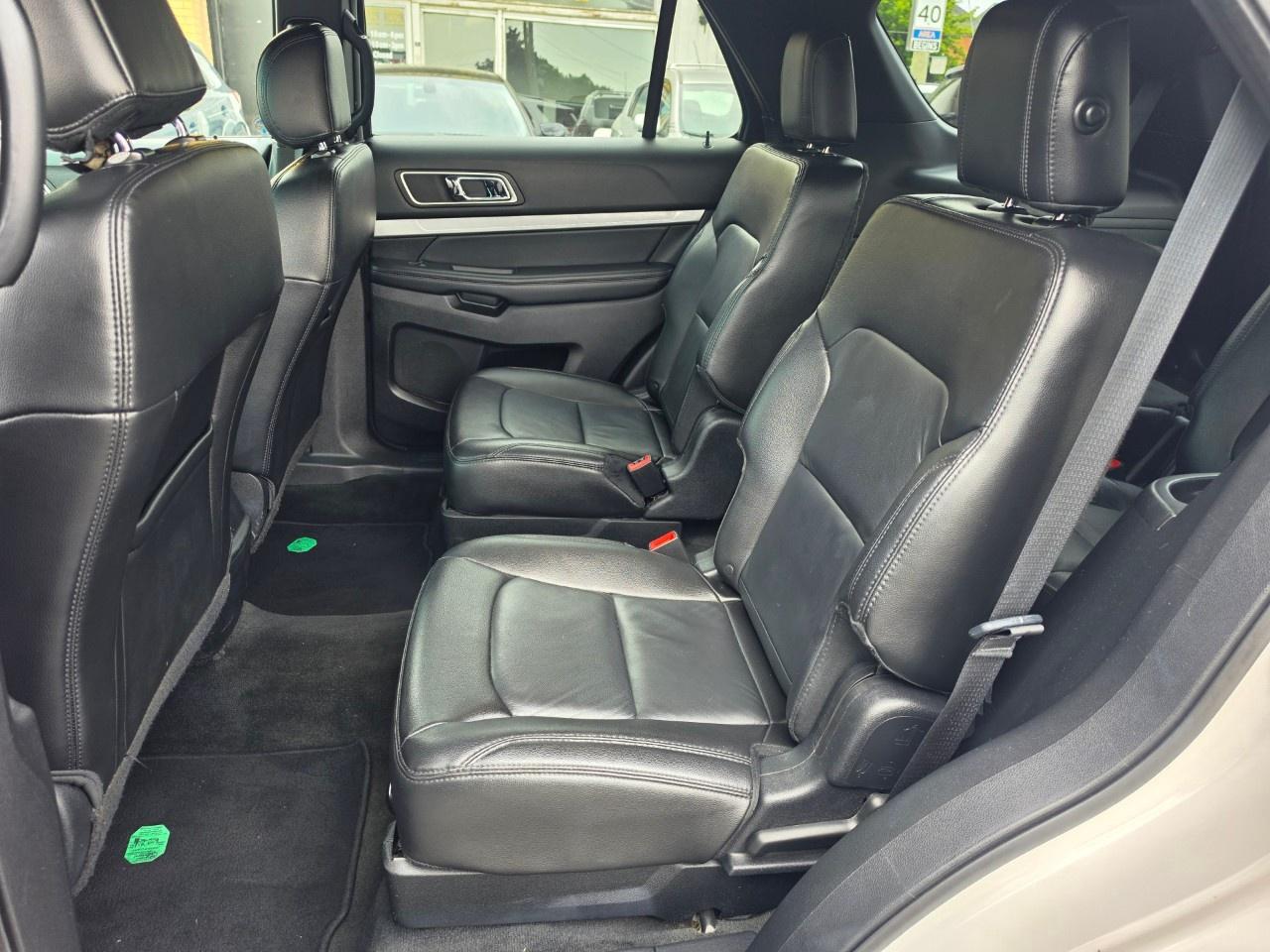 2017 Ford Explorer 4WD 4dr XLT Photo
