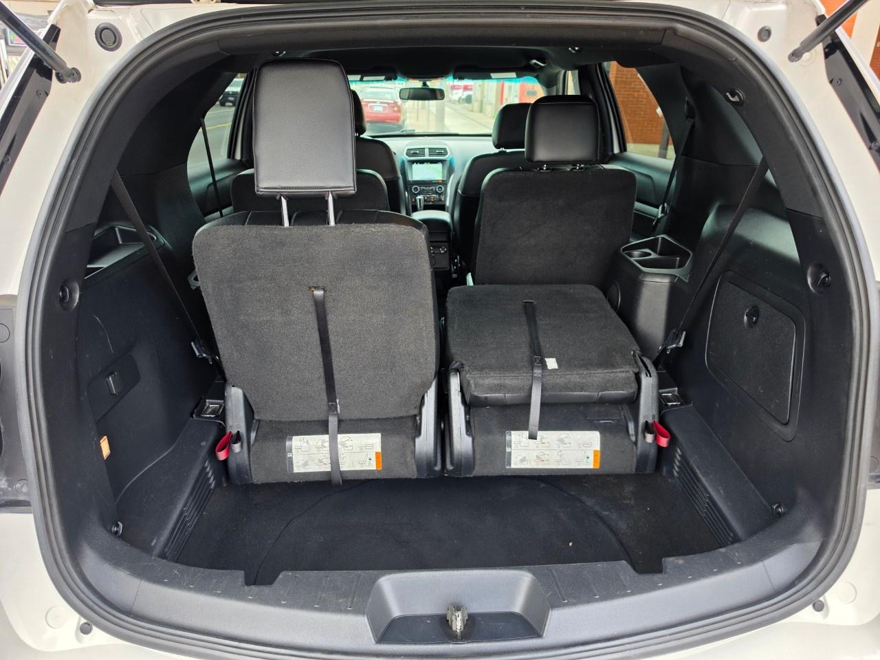 2017 Ford Explorer 4WD 4dr XLT Photo