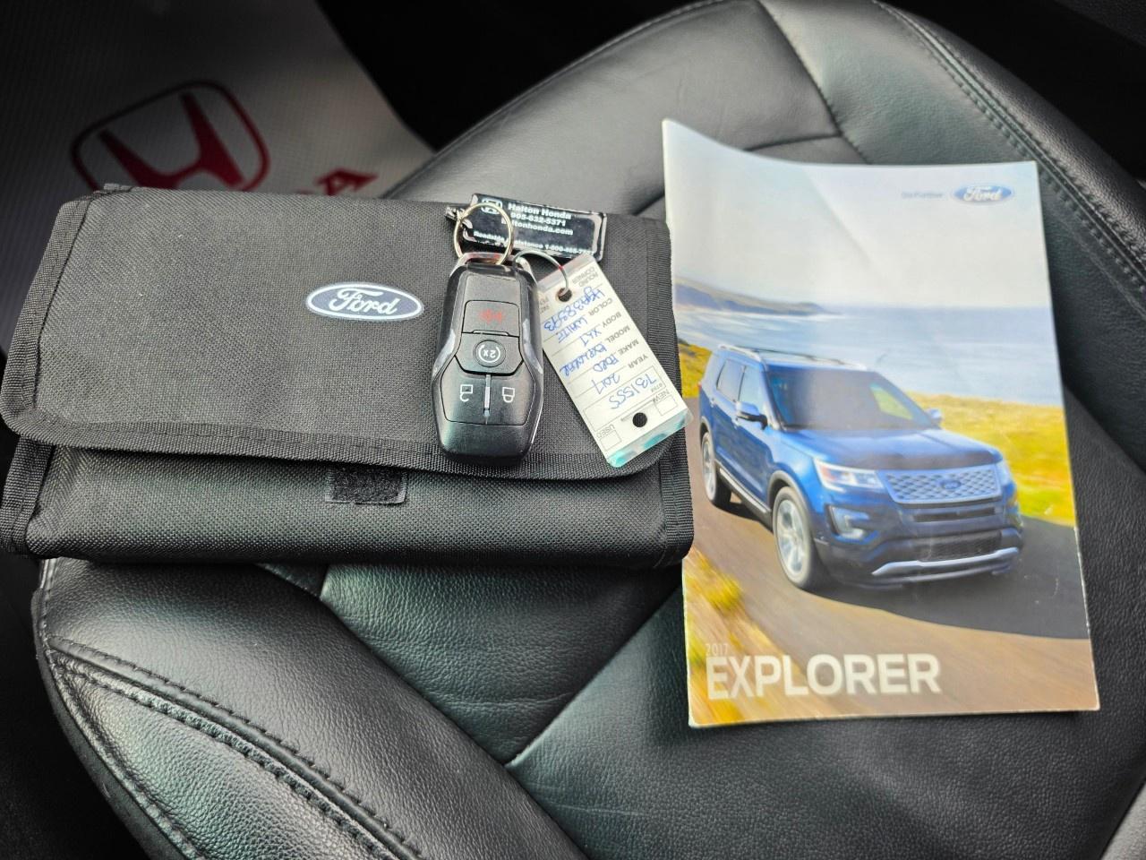 2017 Ford Explorer 4WD 4dr XLT Photo