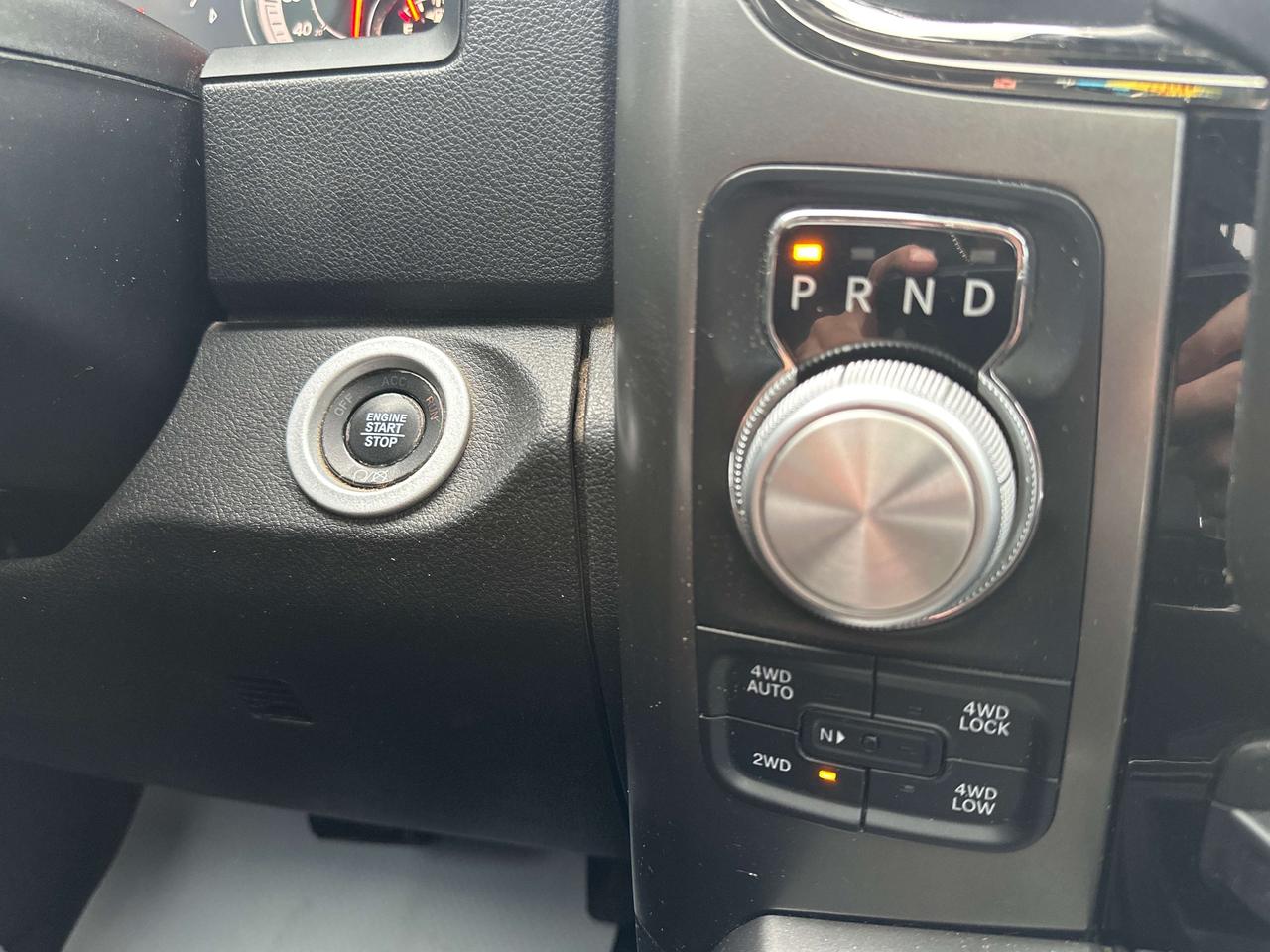 2018 RAM 1500 SPORT Photo