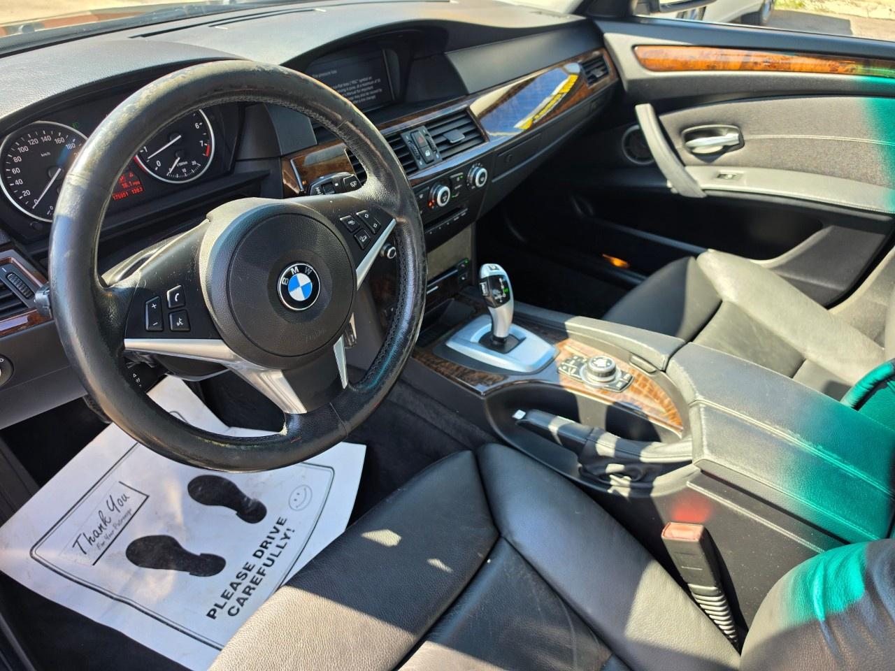 2010 BMW 5 Series 4dr Sdn 535i xDrive AWD Photo