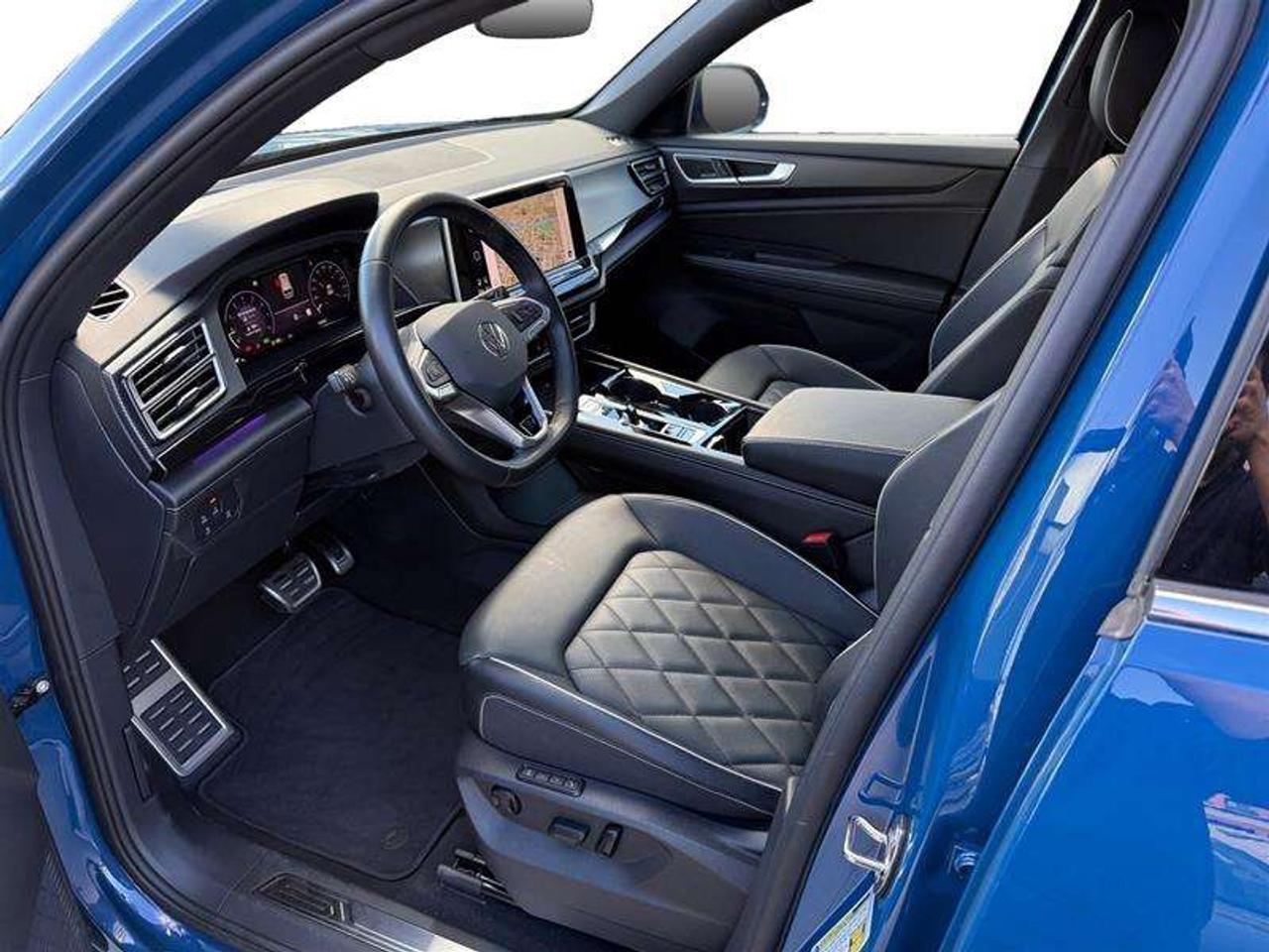 2026 Volkswagen Atlas Execline 4Motion Photo