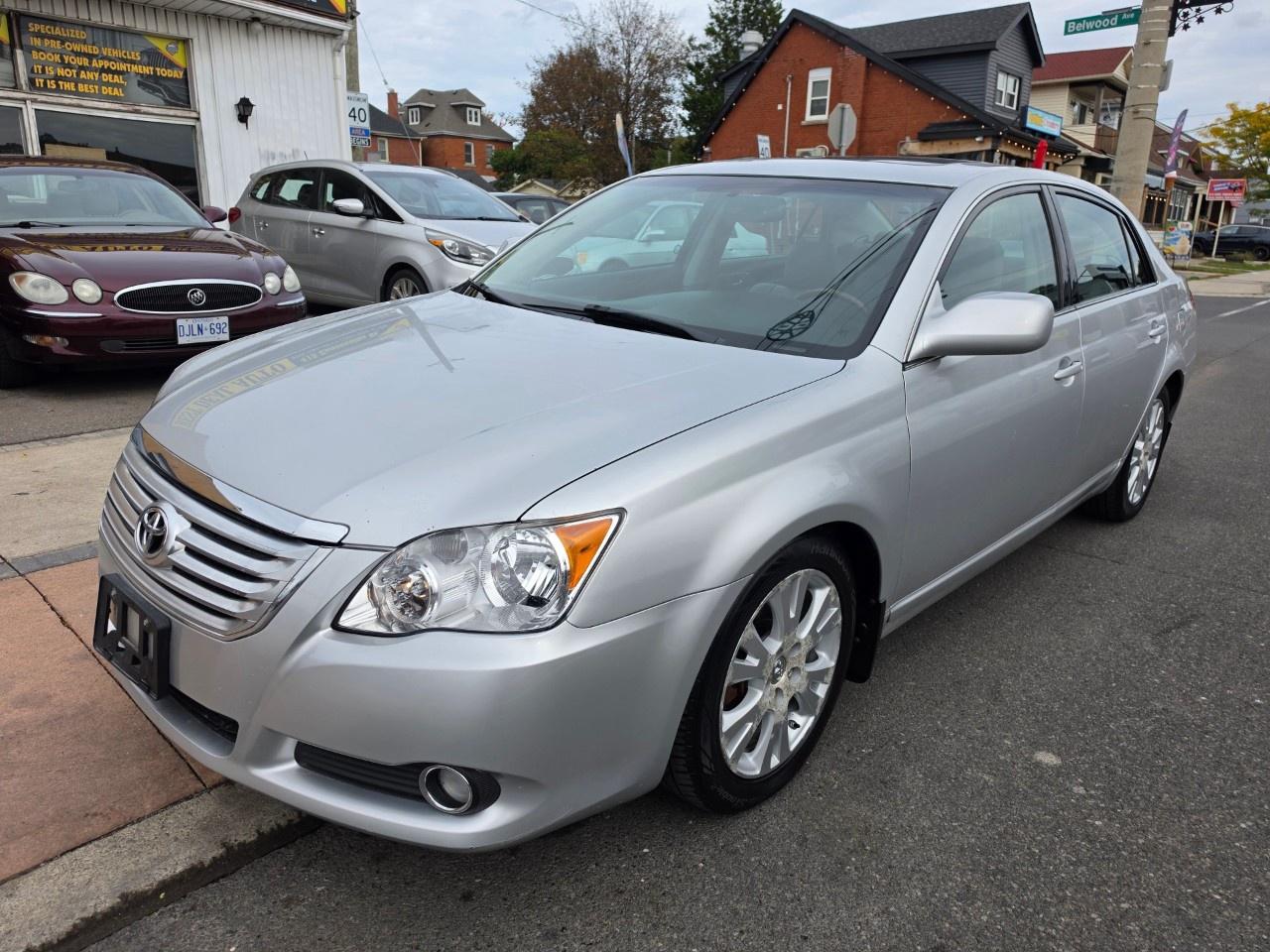 2009 Toyota Avalon 4DR SDN XLS Photo