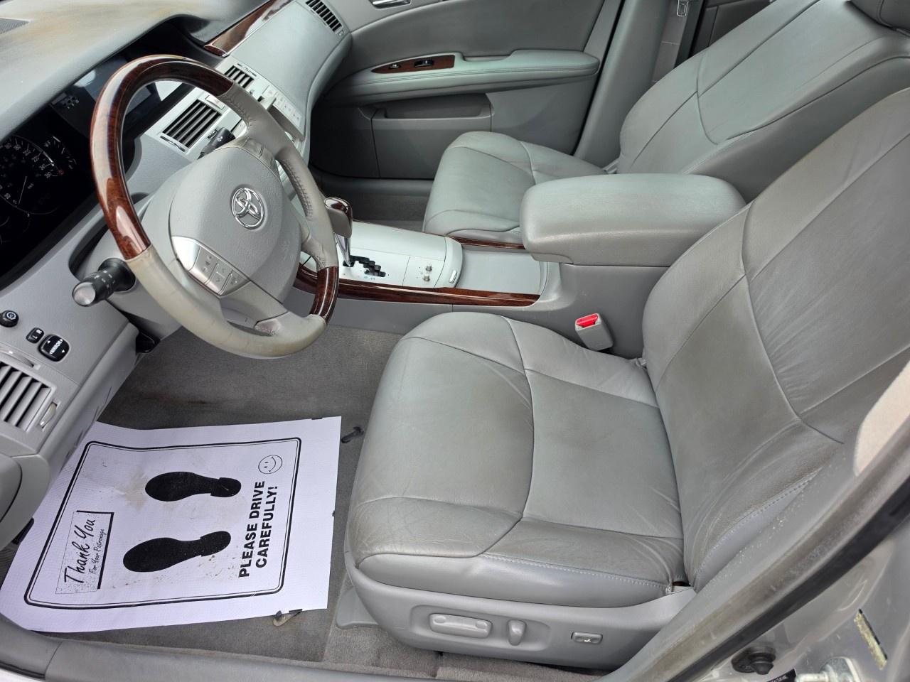 2009 Toyota Avalon 4DR SDN XLS Photo