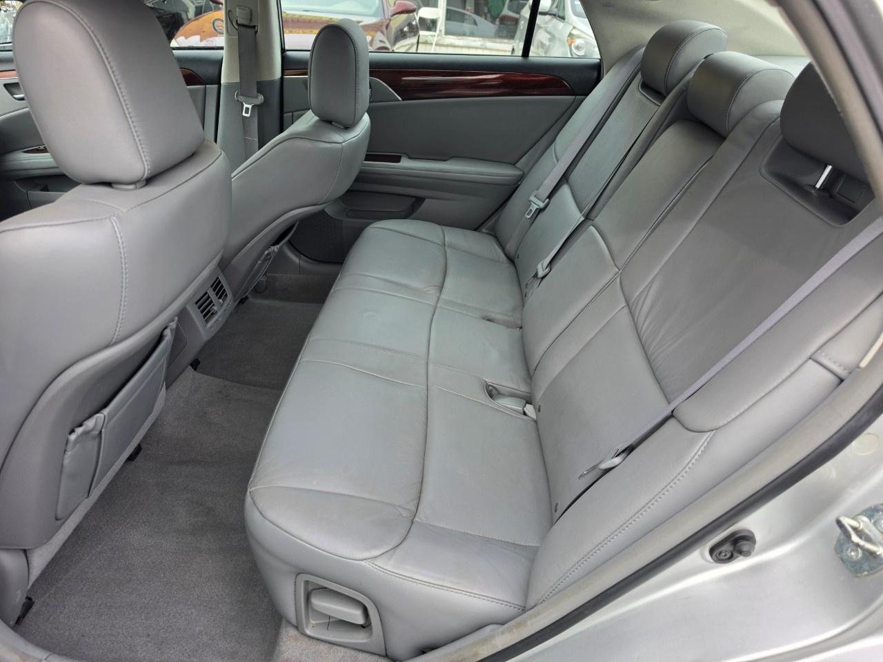 2009 Toyota Avalon 4DR SDN XLS Photo