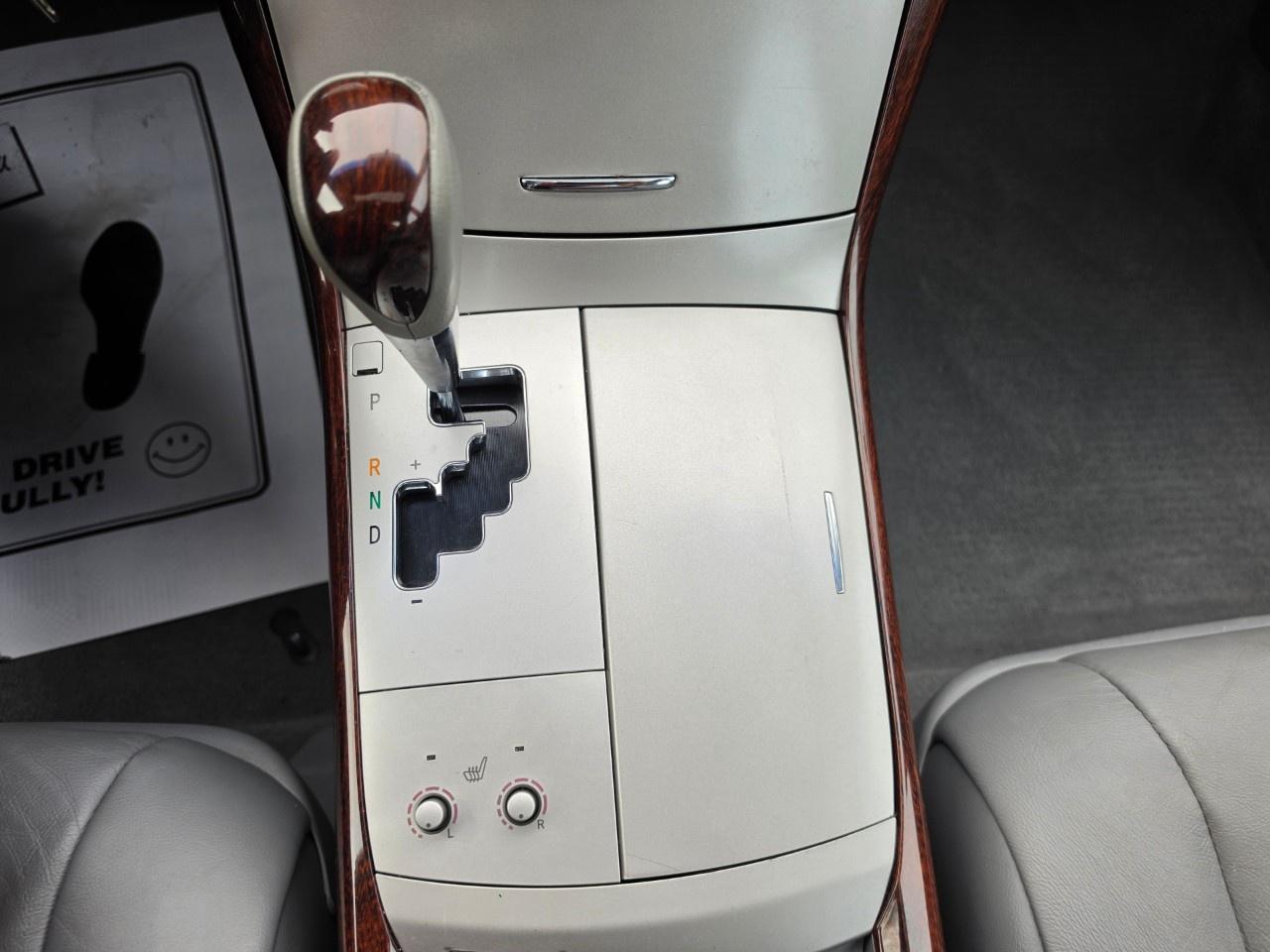 2009 Toyota Avalon 4DR SDN XLS Photo
