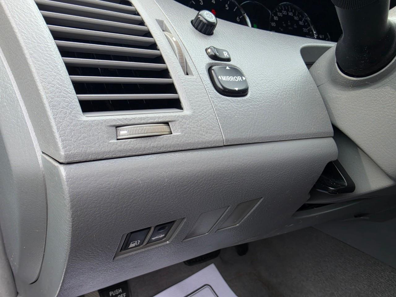 2009 Toyota Avalon 4DR SDN XLS Photo