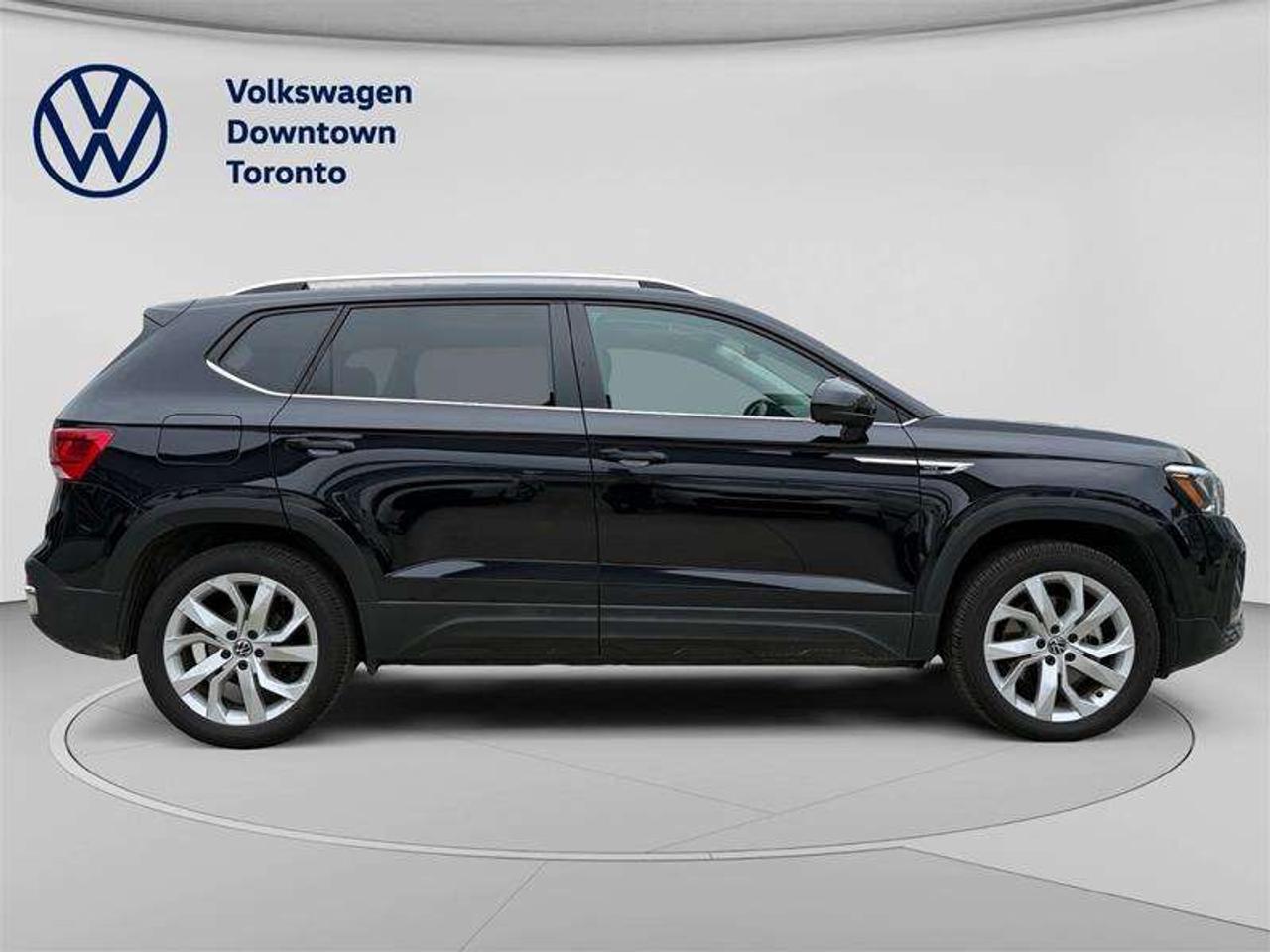 2022 Volkswagen Taos Comfortline 1.5T 7sp at DSG w/ Tip 4M Photo