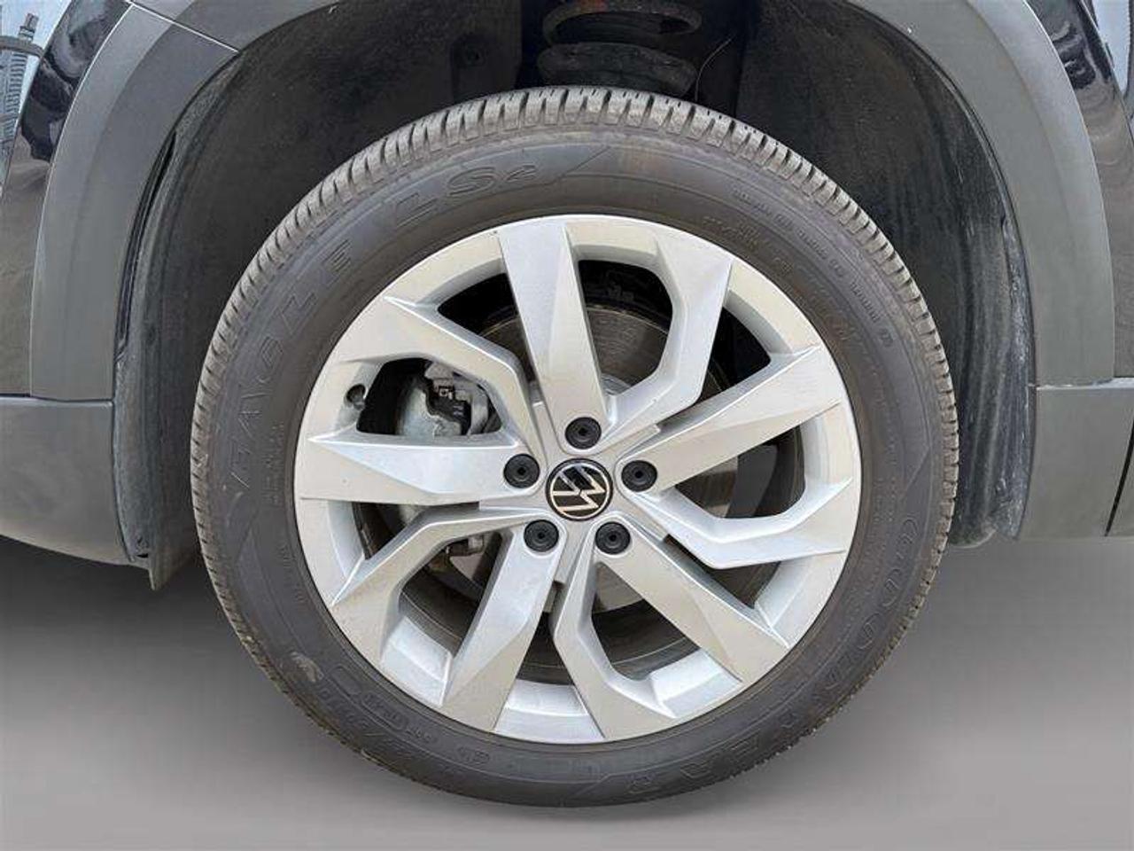 2022 Volkswagen Taos Comfortline 1.5T 7sp at DSG w/ Tip 4M Photo