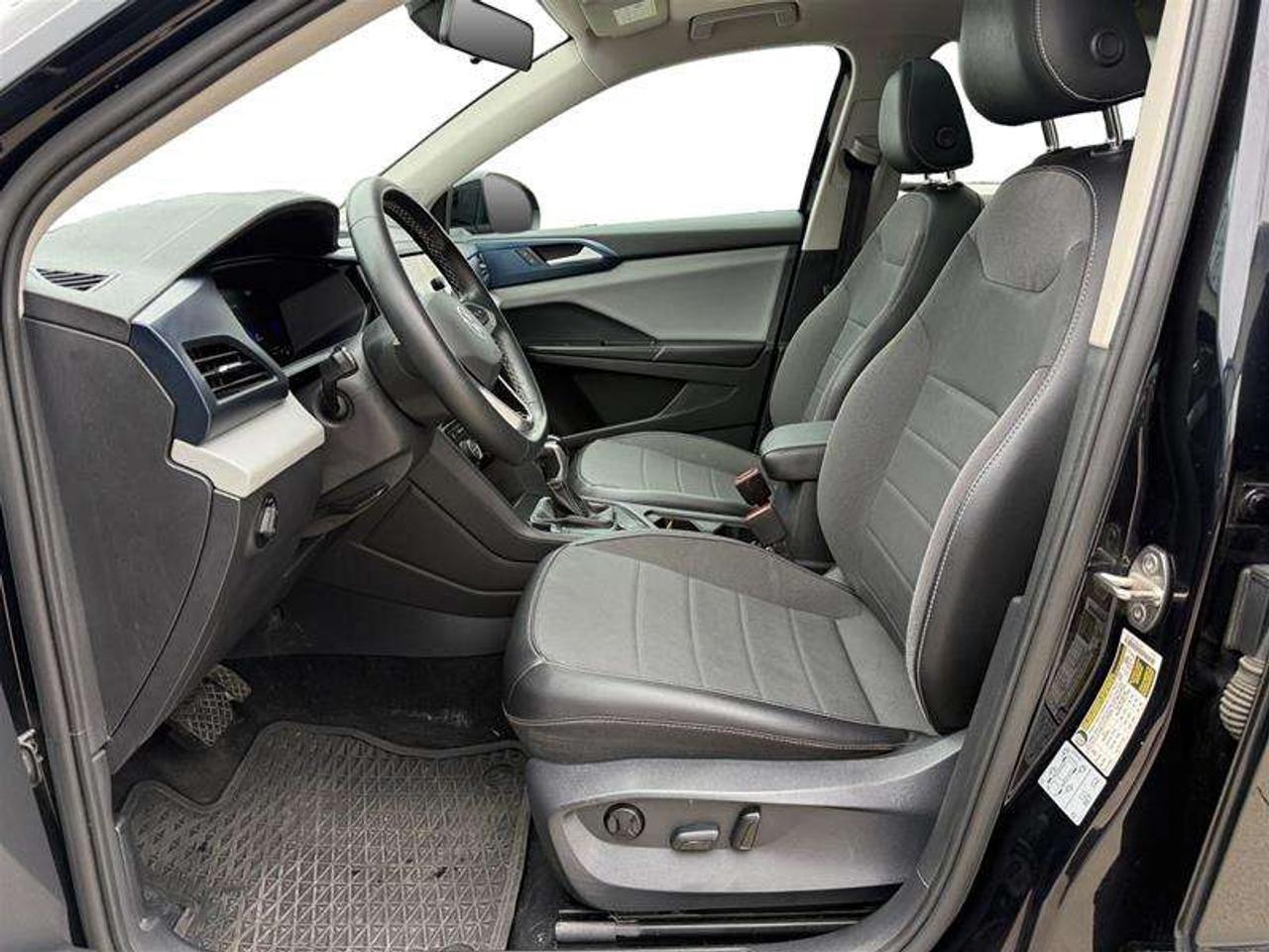 2022 Volkswagen Taos Comfortline 1.5T 7sp at DSG w/ Tip 4M Photo