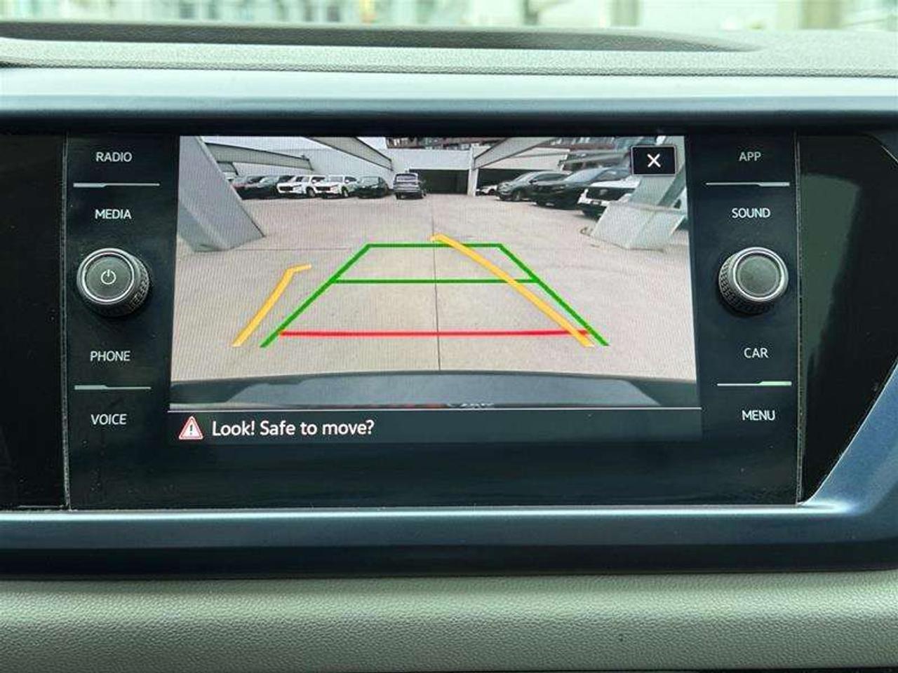 2022 Volkswagen Taos Comfortline 1.5T 7sp at DSG w/ Tip 4M Photo