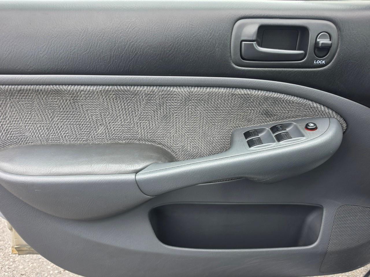 2002 Honda Civic 4dr Sdn LX-G Auto Photo