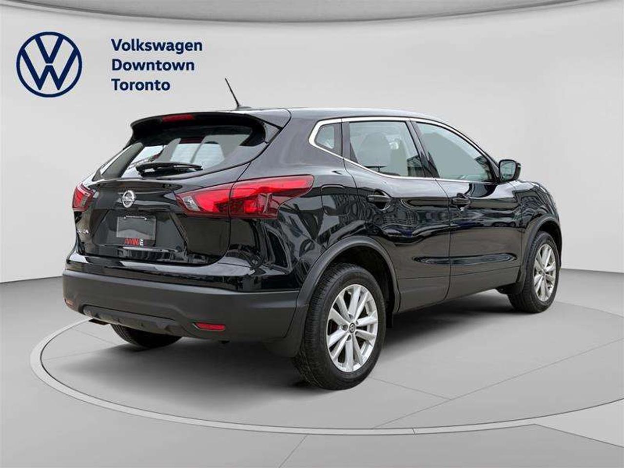2019 Nissan Qashqai S FWD CVT Photo