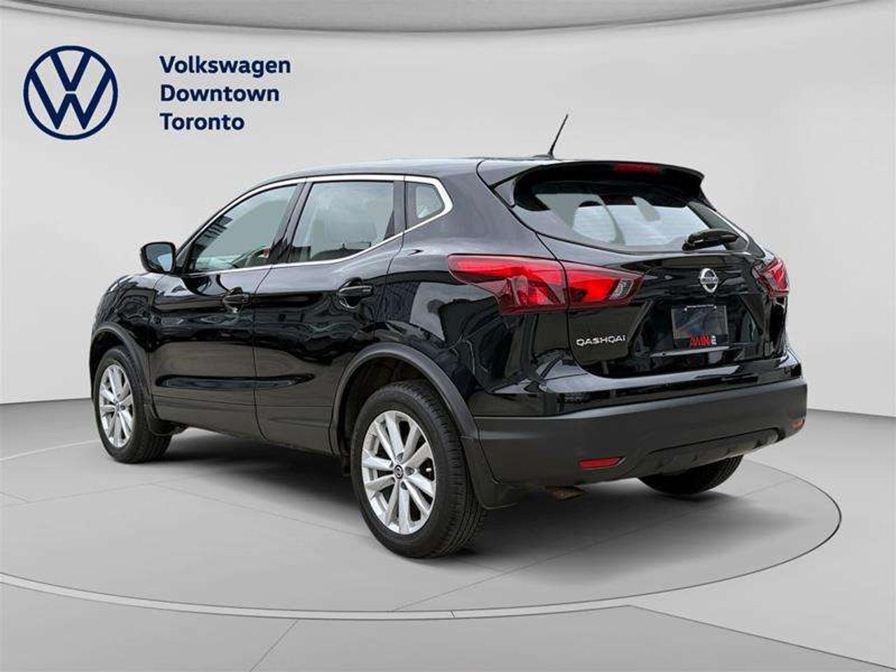 2019 Nissan Qashqai S FWD CVT Photo