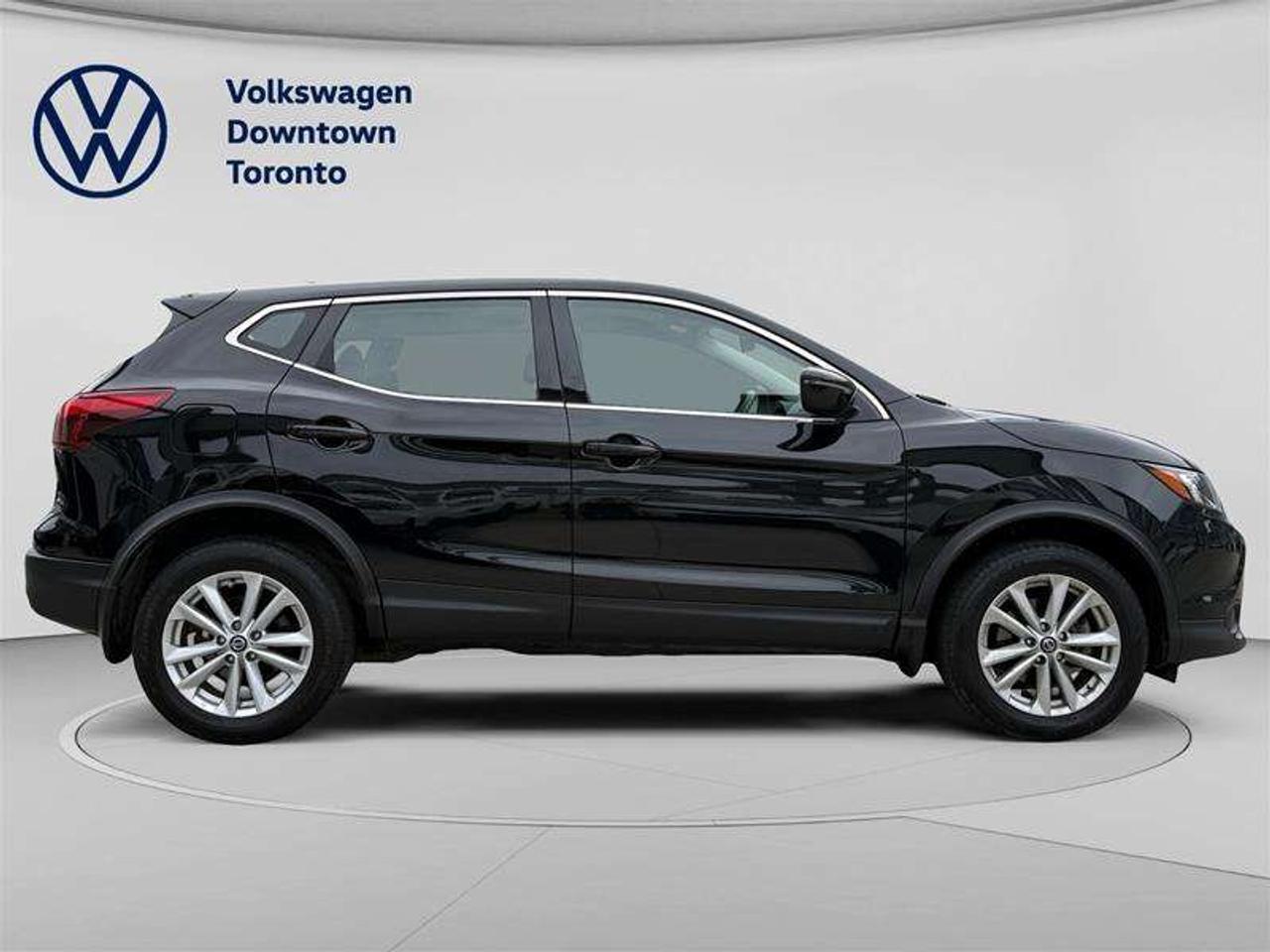 2019 Nissan Qashqai S FWD CVT Photo