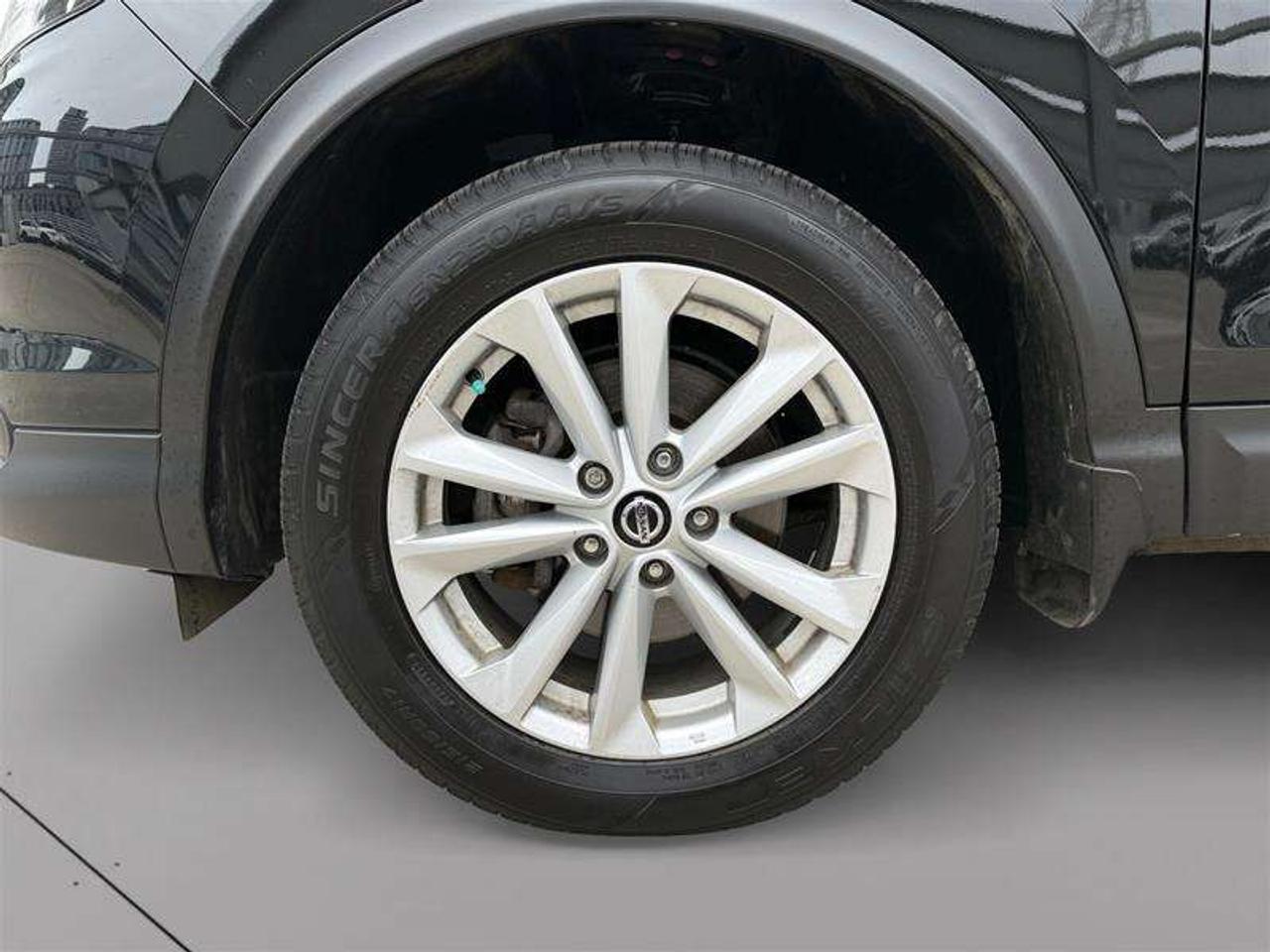 2019 Nissan Qashqai S FWD CVT Photo